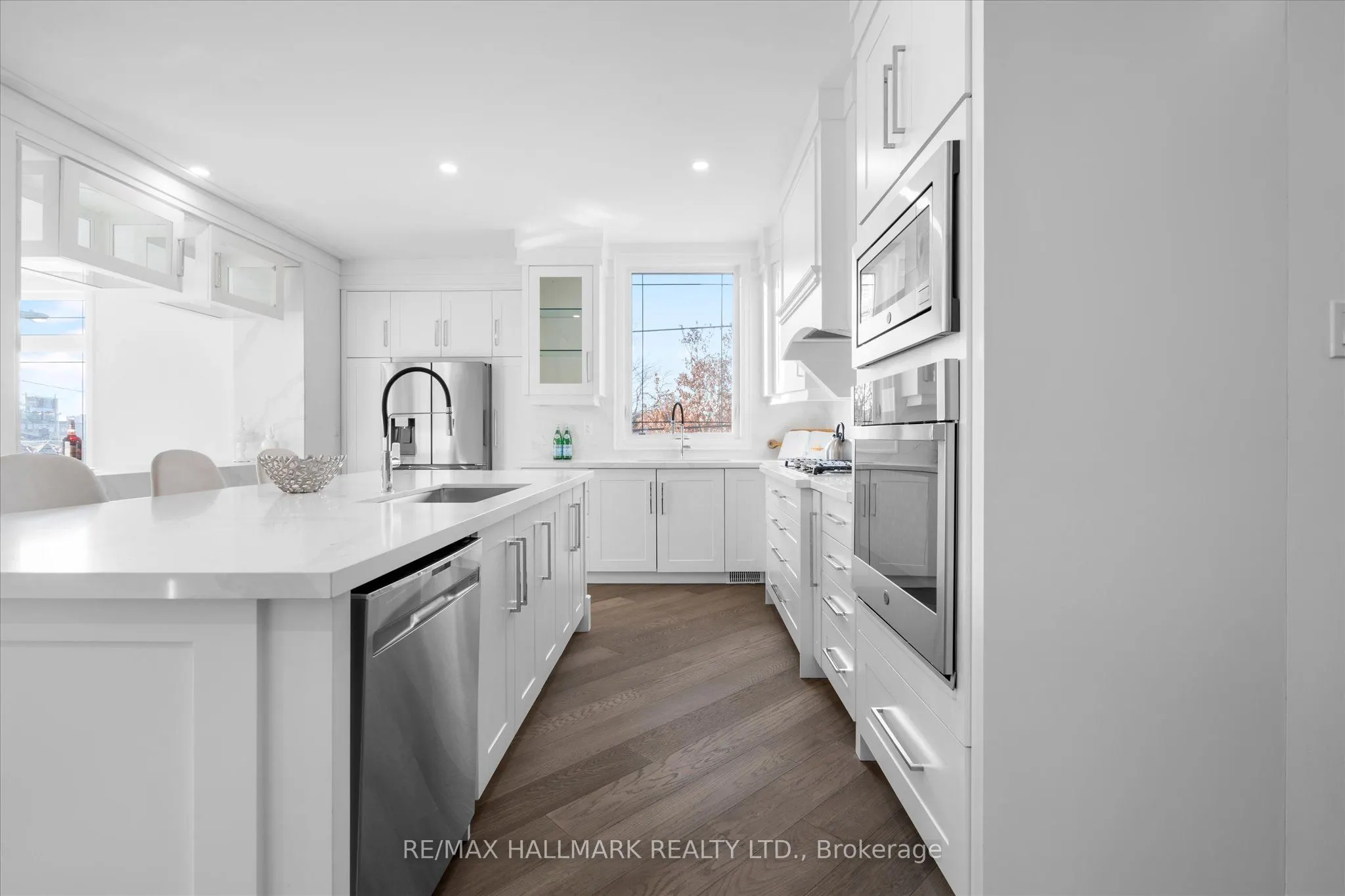 27 Antonio Court, #1B
