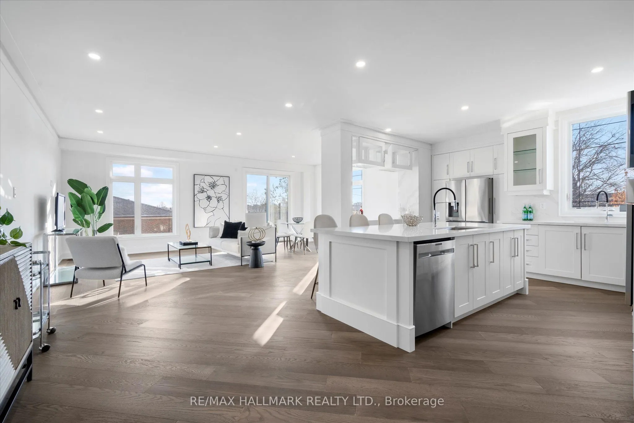 27 Antonio Court, #1B