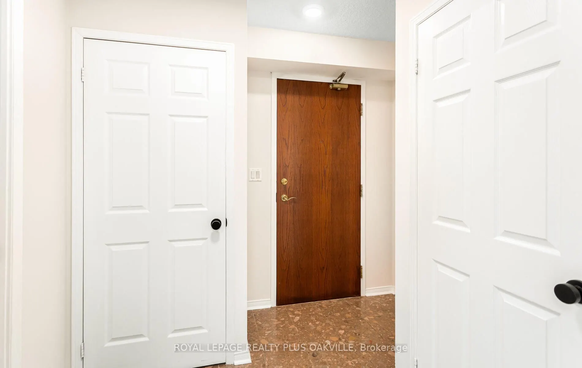7 Michael Power Place, #LPH07