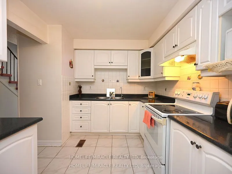 120 Collins Crescent, #119