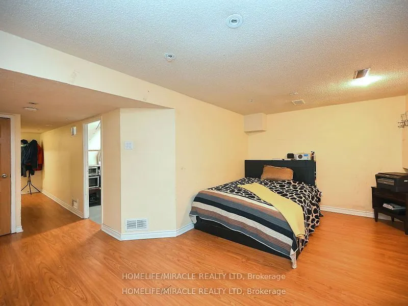 120 Collins Crescent, #119