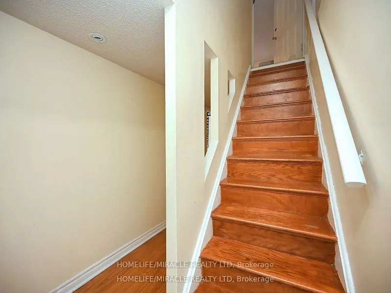 120 Collins Crescent, #119