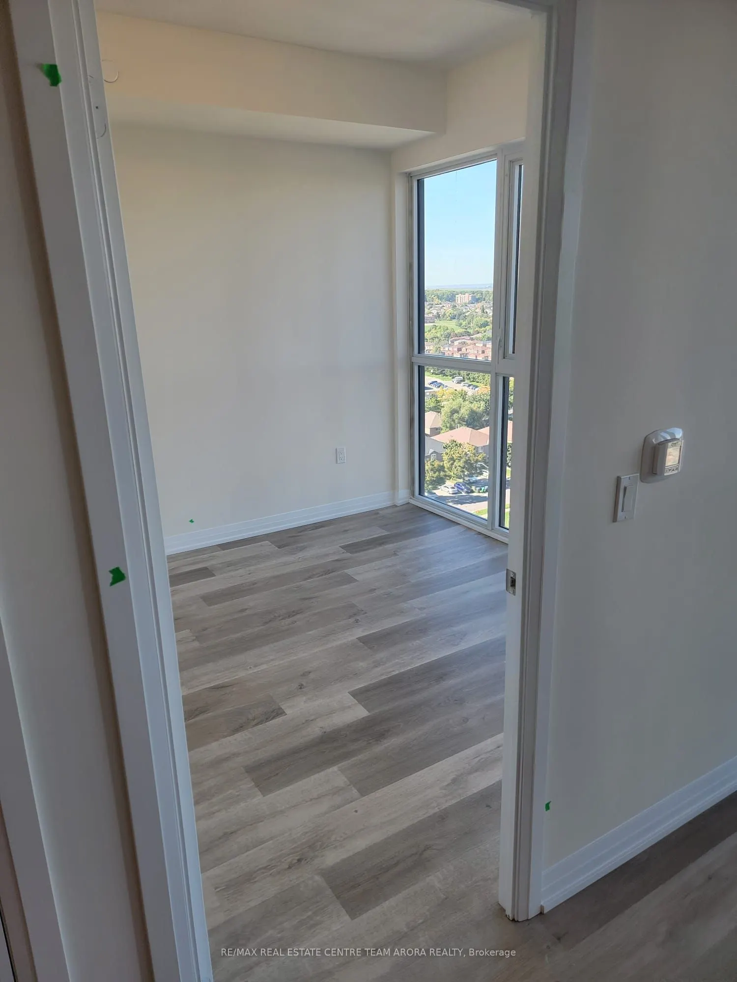 15 Watergarden Drive, #1307
