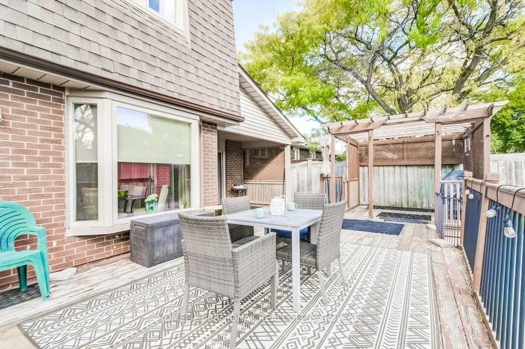 2557 Brasilia Circle