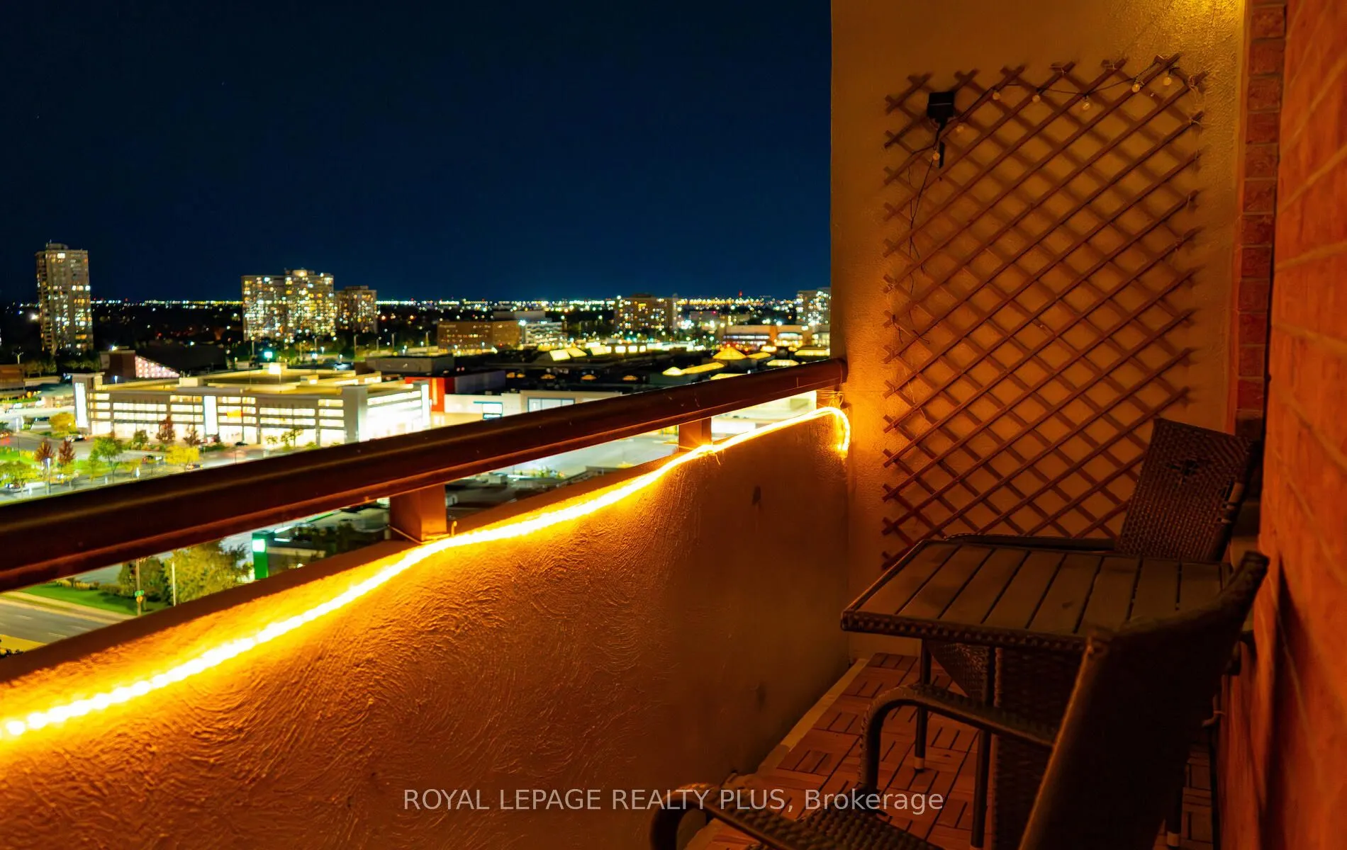 5 Lisa Street, #PH8