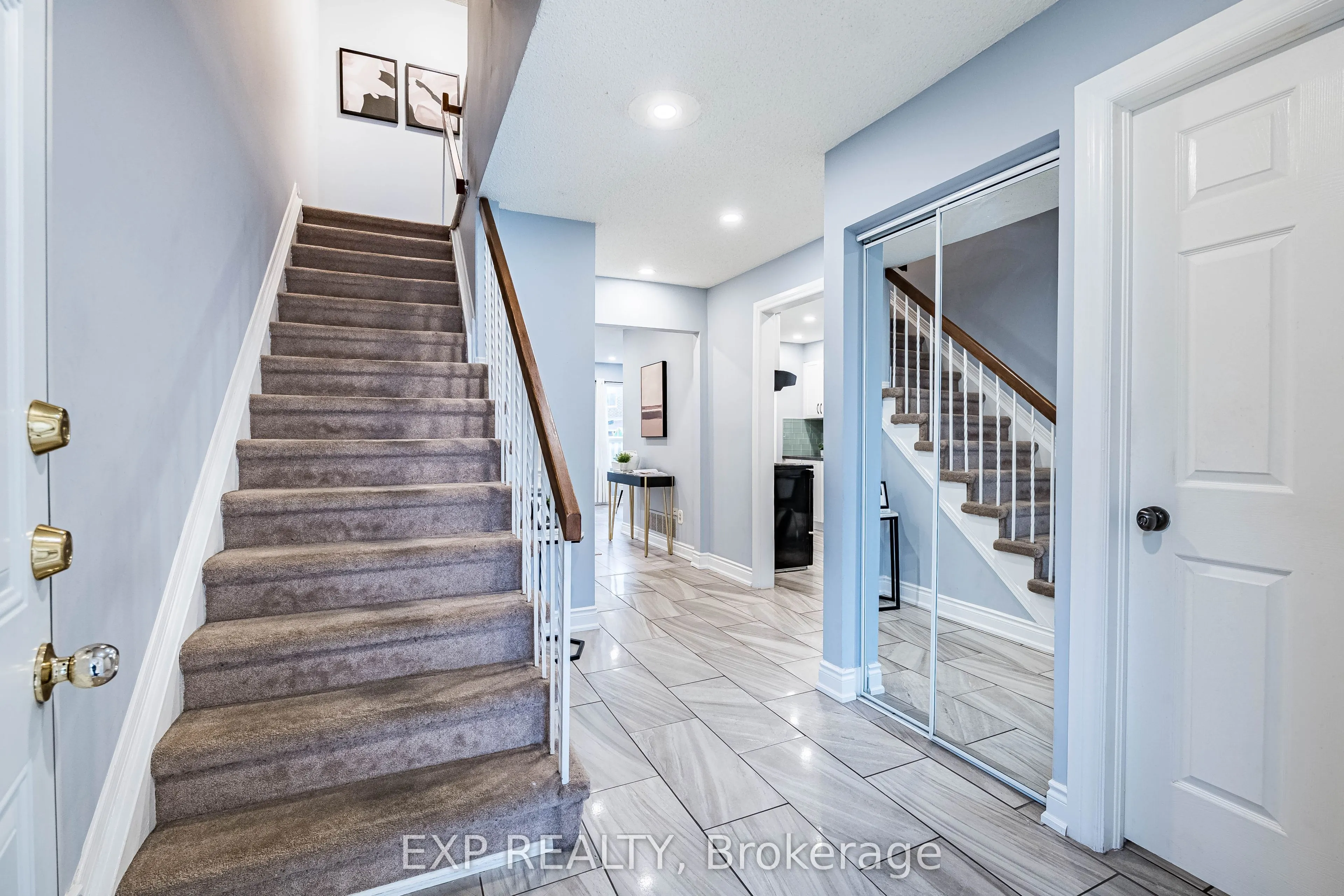 83 Wildercroft Avenue