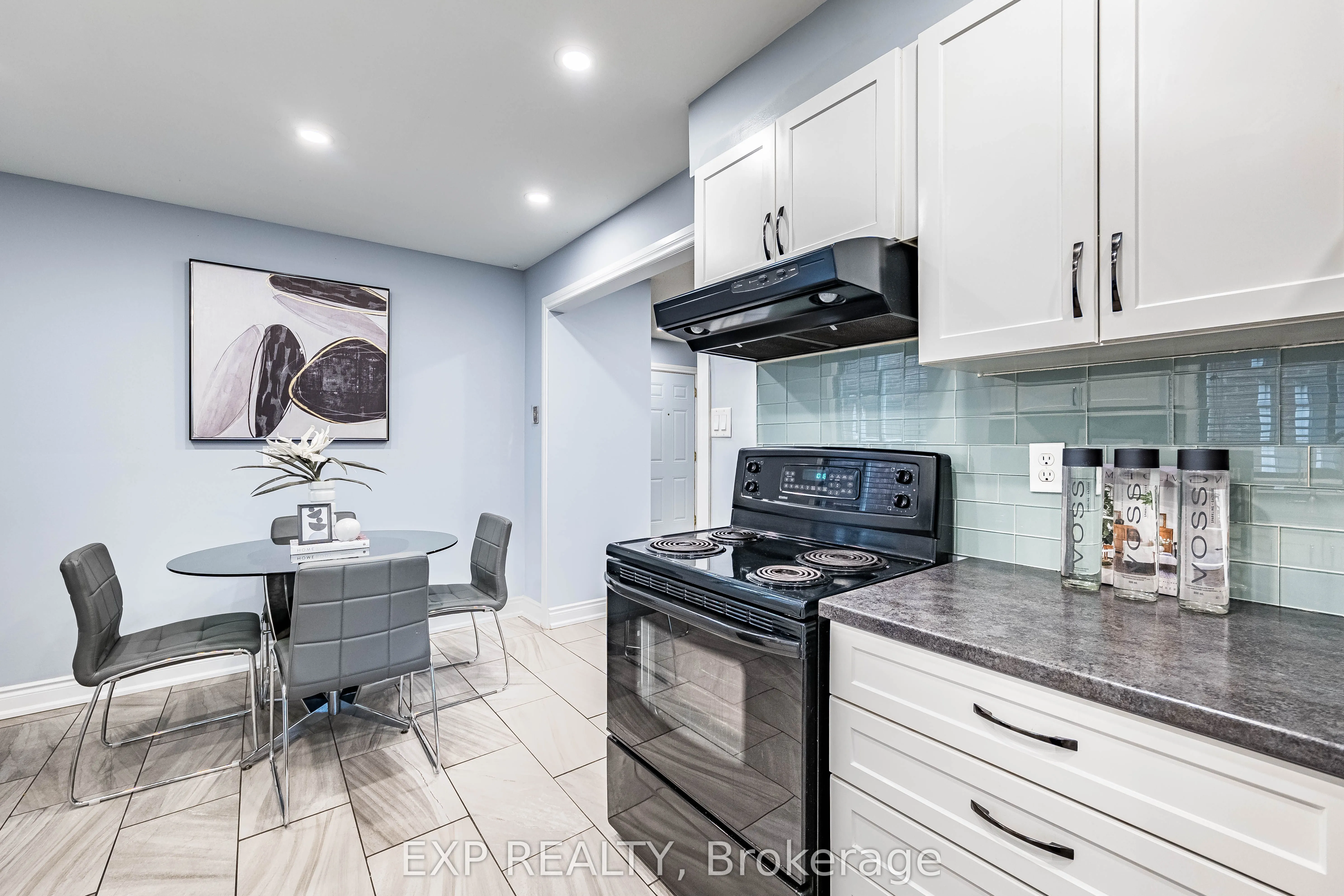 83 Wildercroft Avenue