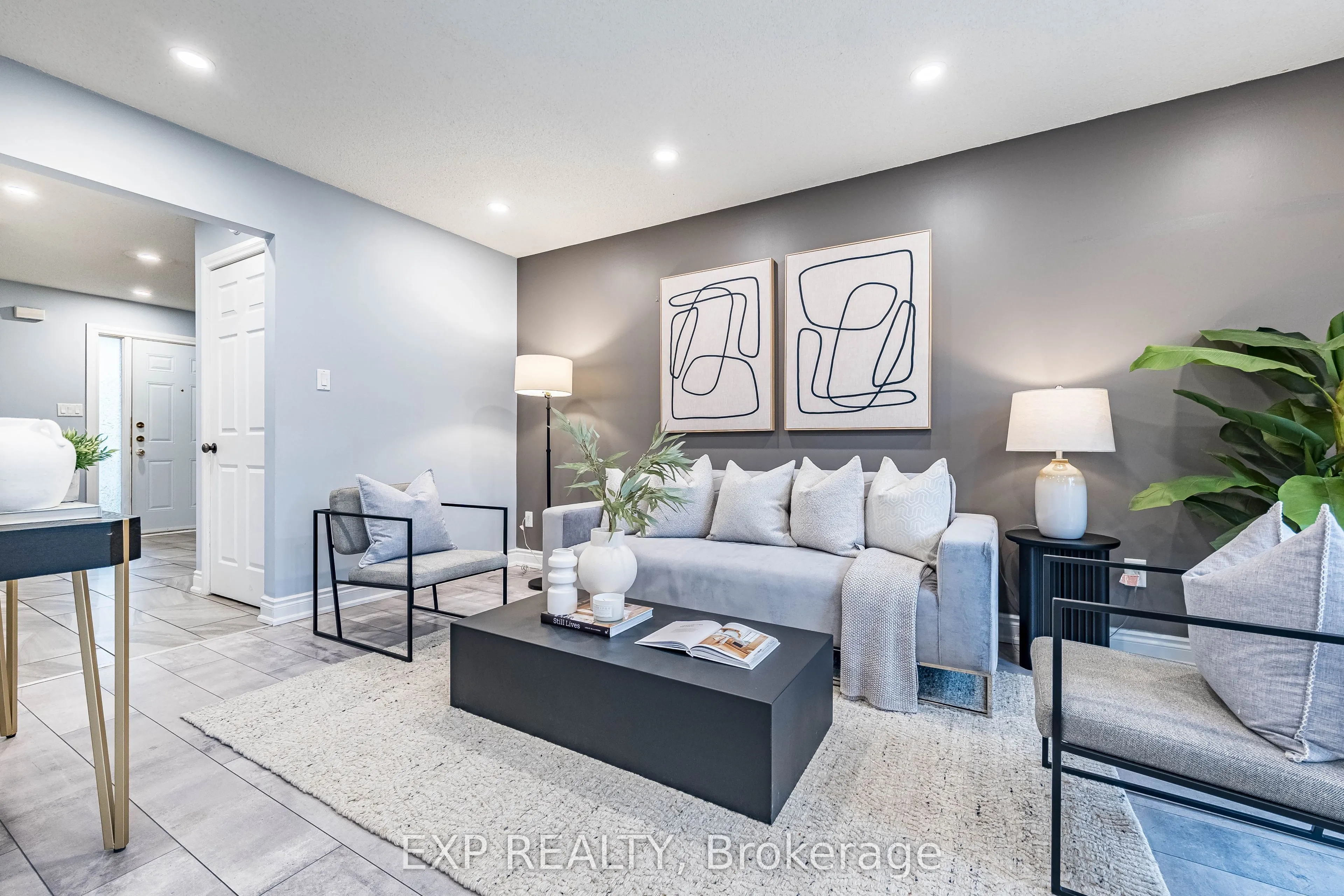 83 Wildercroft Avenue