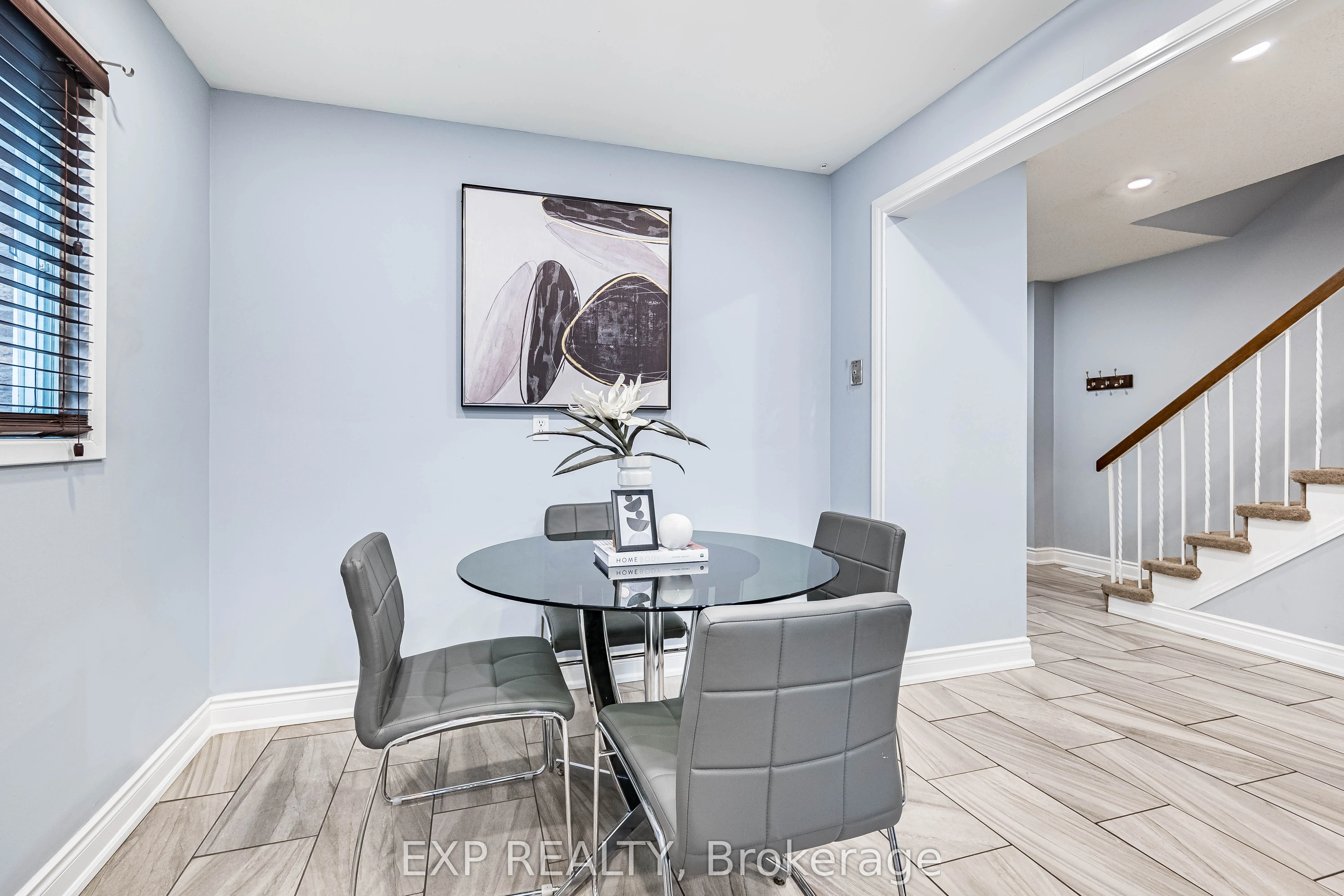 83 Wildercroft Avenue