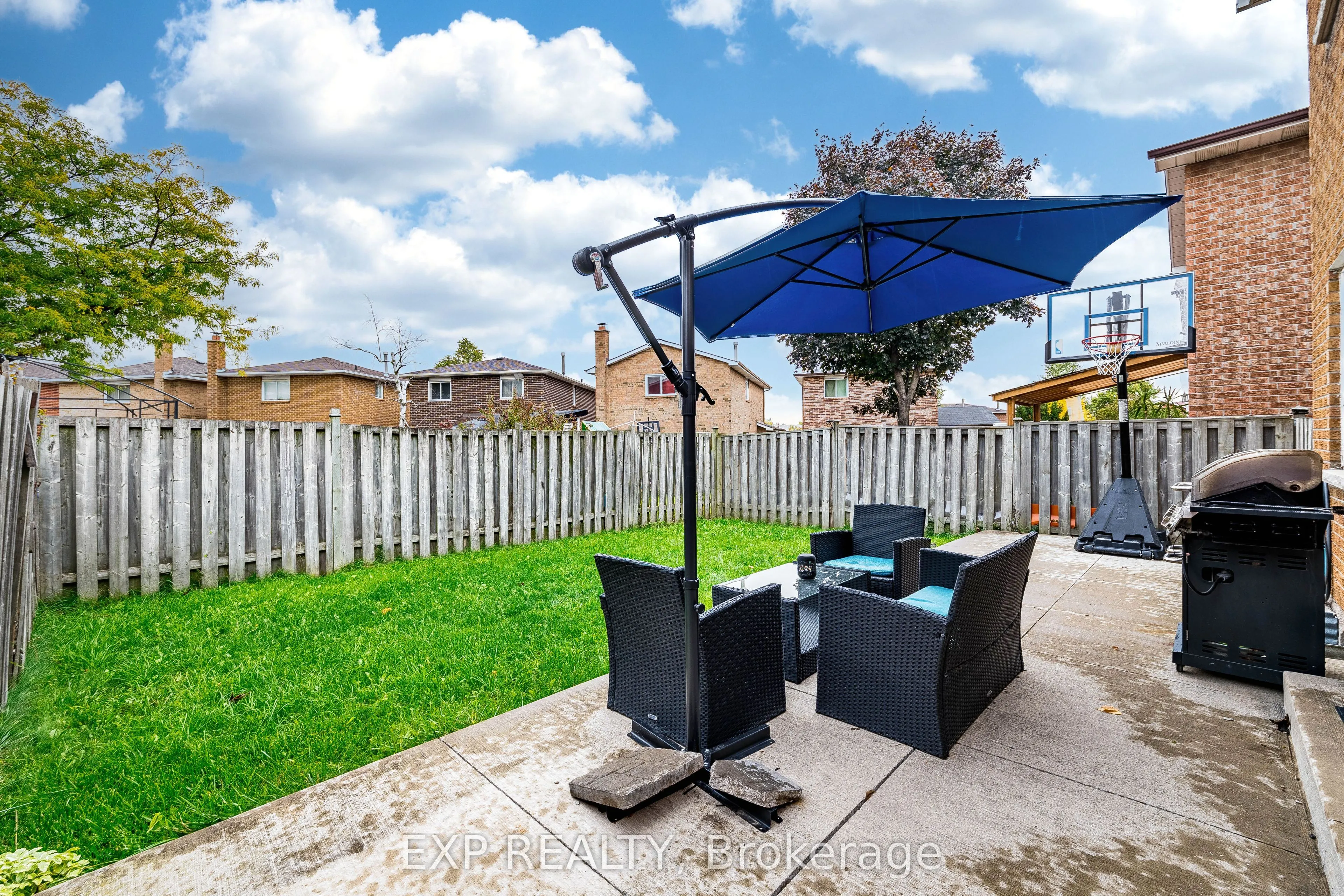 83 Wildercroft Avenue