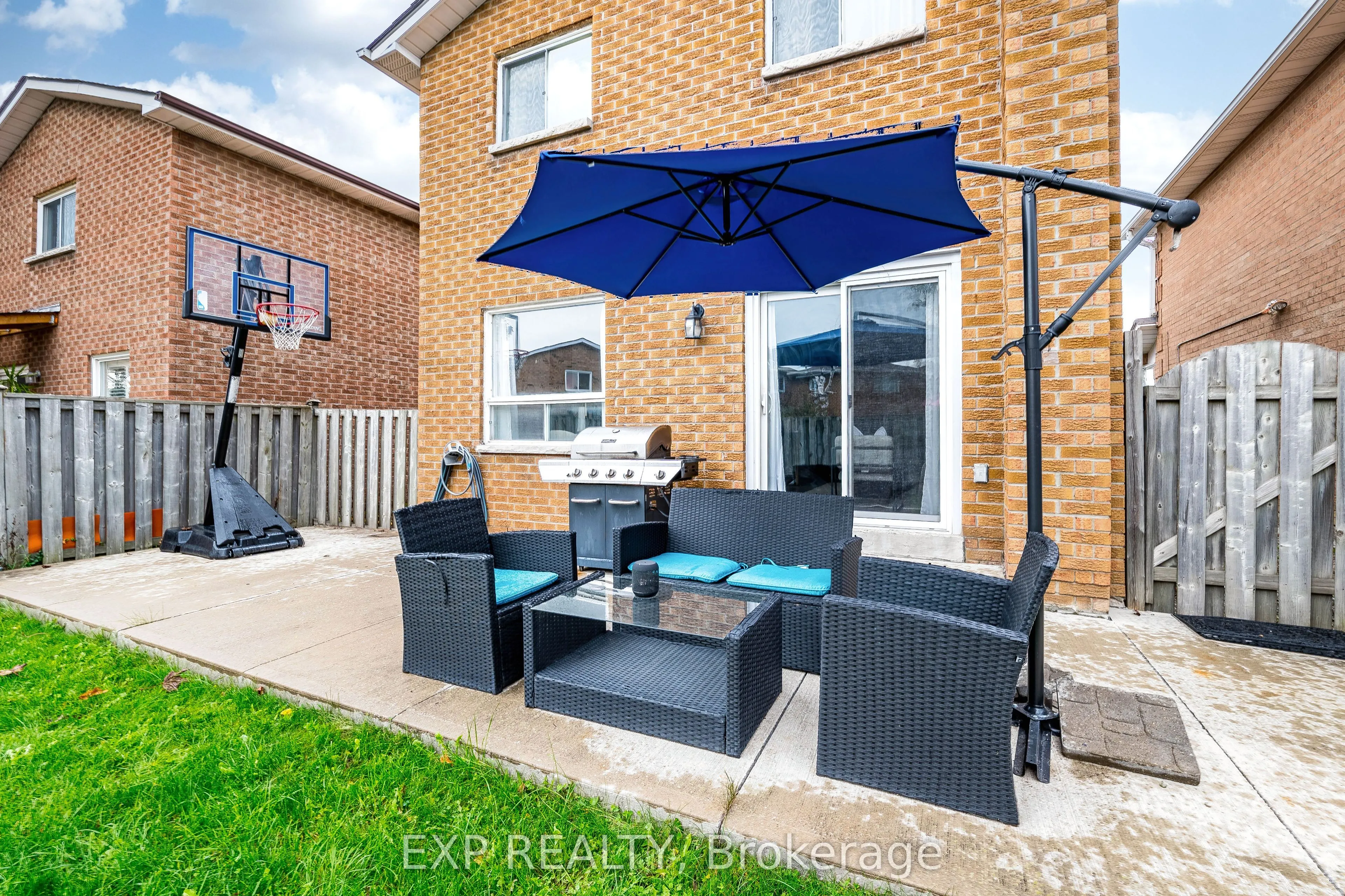 83 Wildercroft Avenue