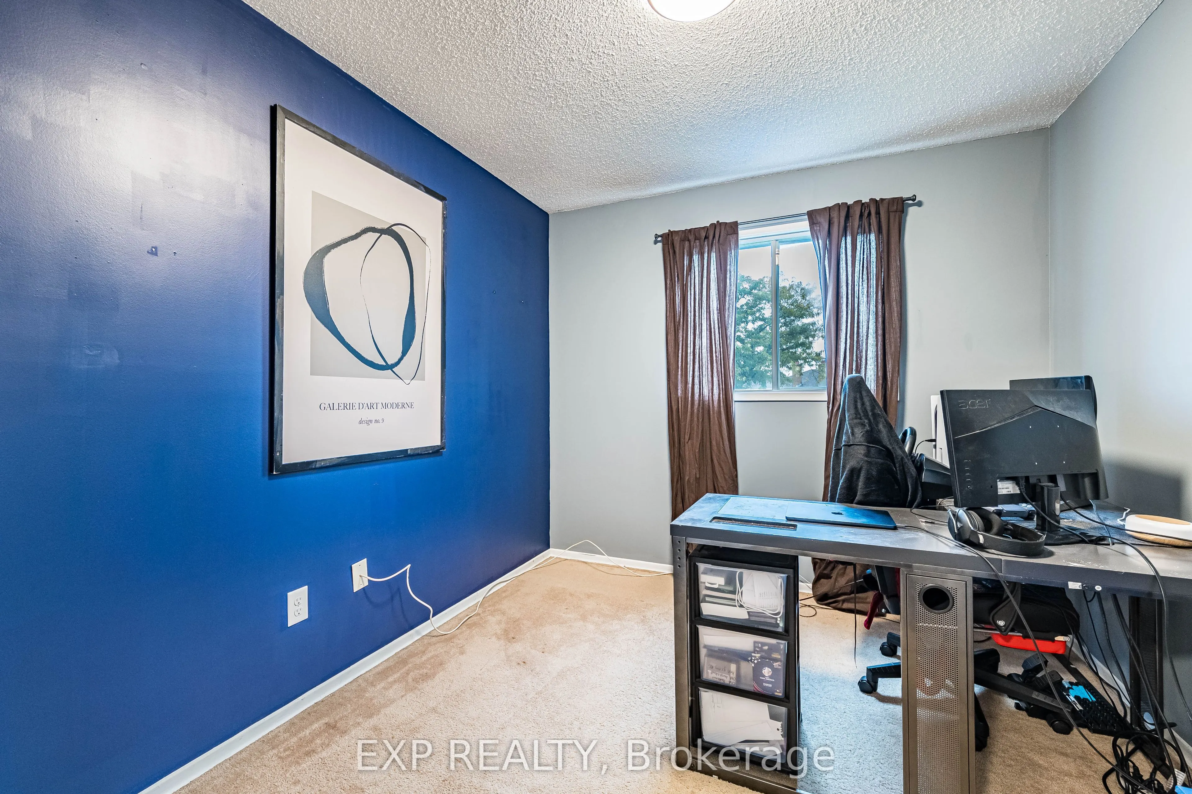 83 Wildercroft Avenue
