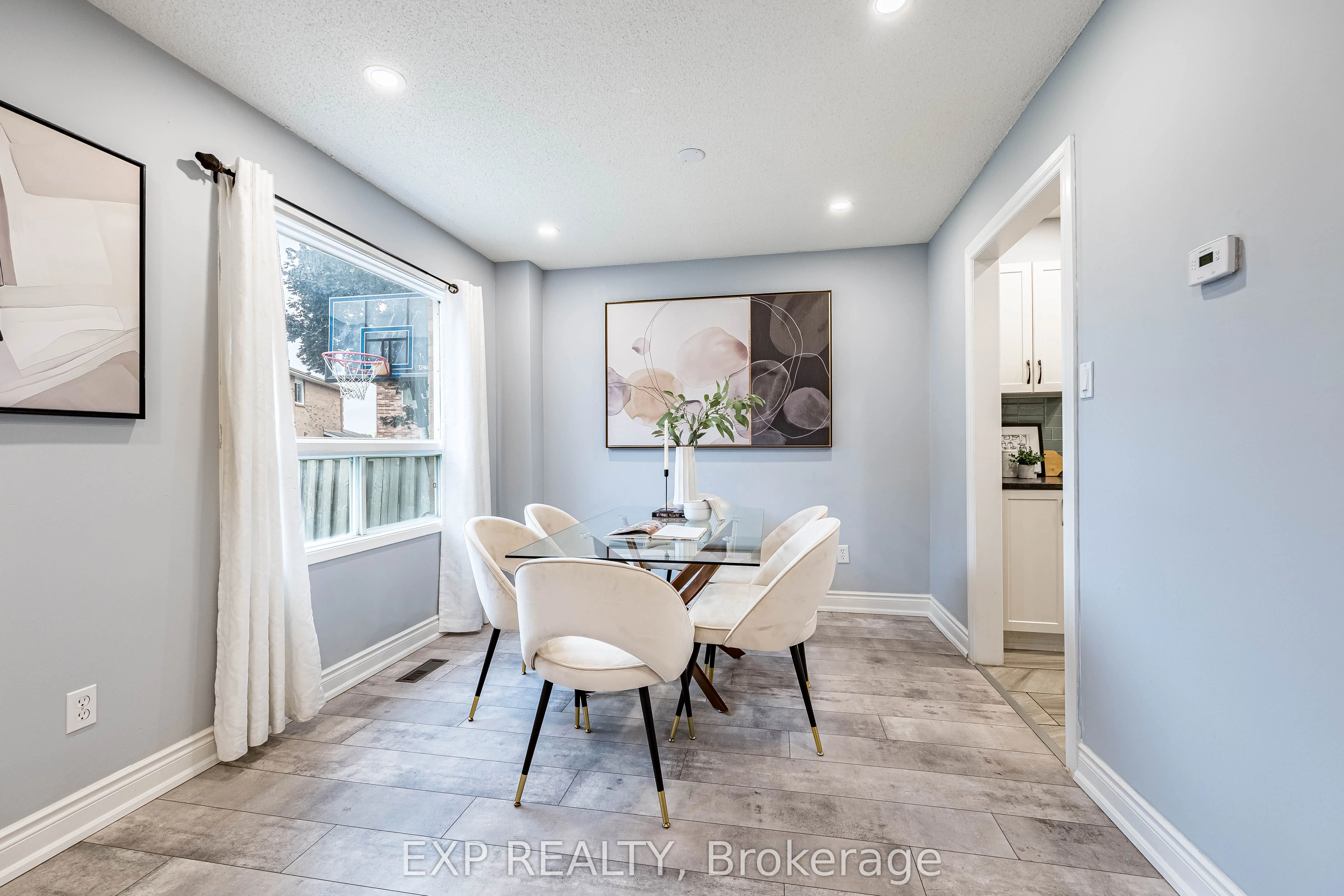 83 Wildercroft Avenue