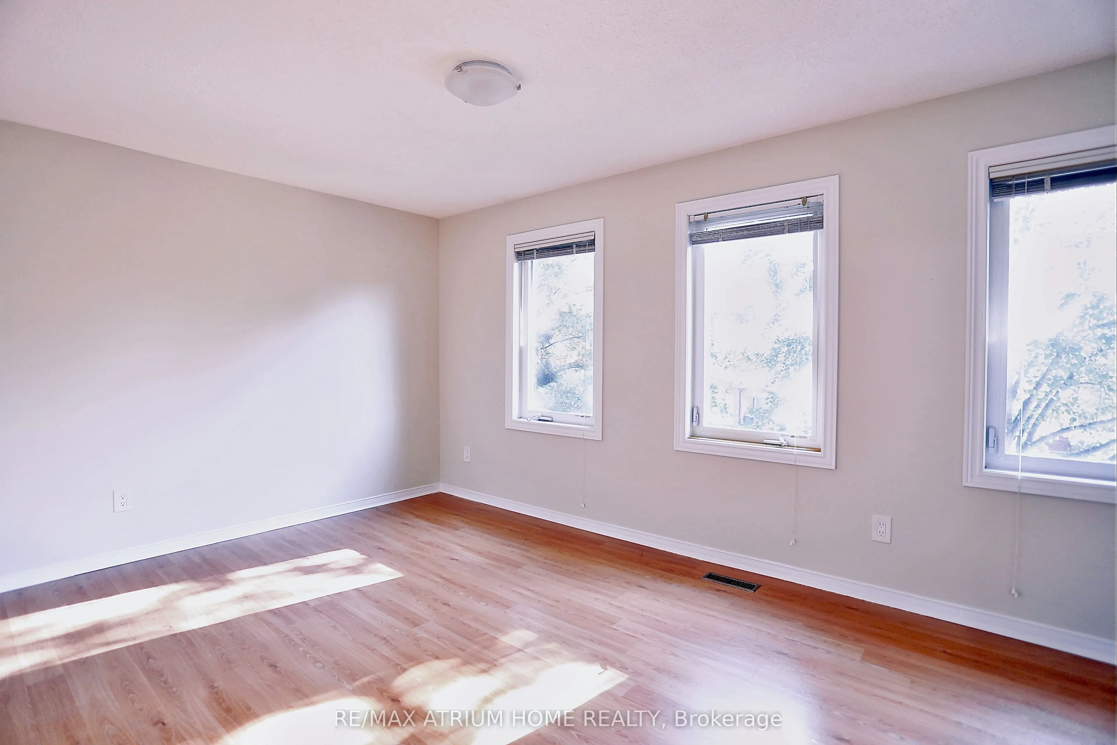 1554 Parish Lane