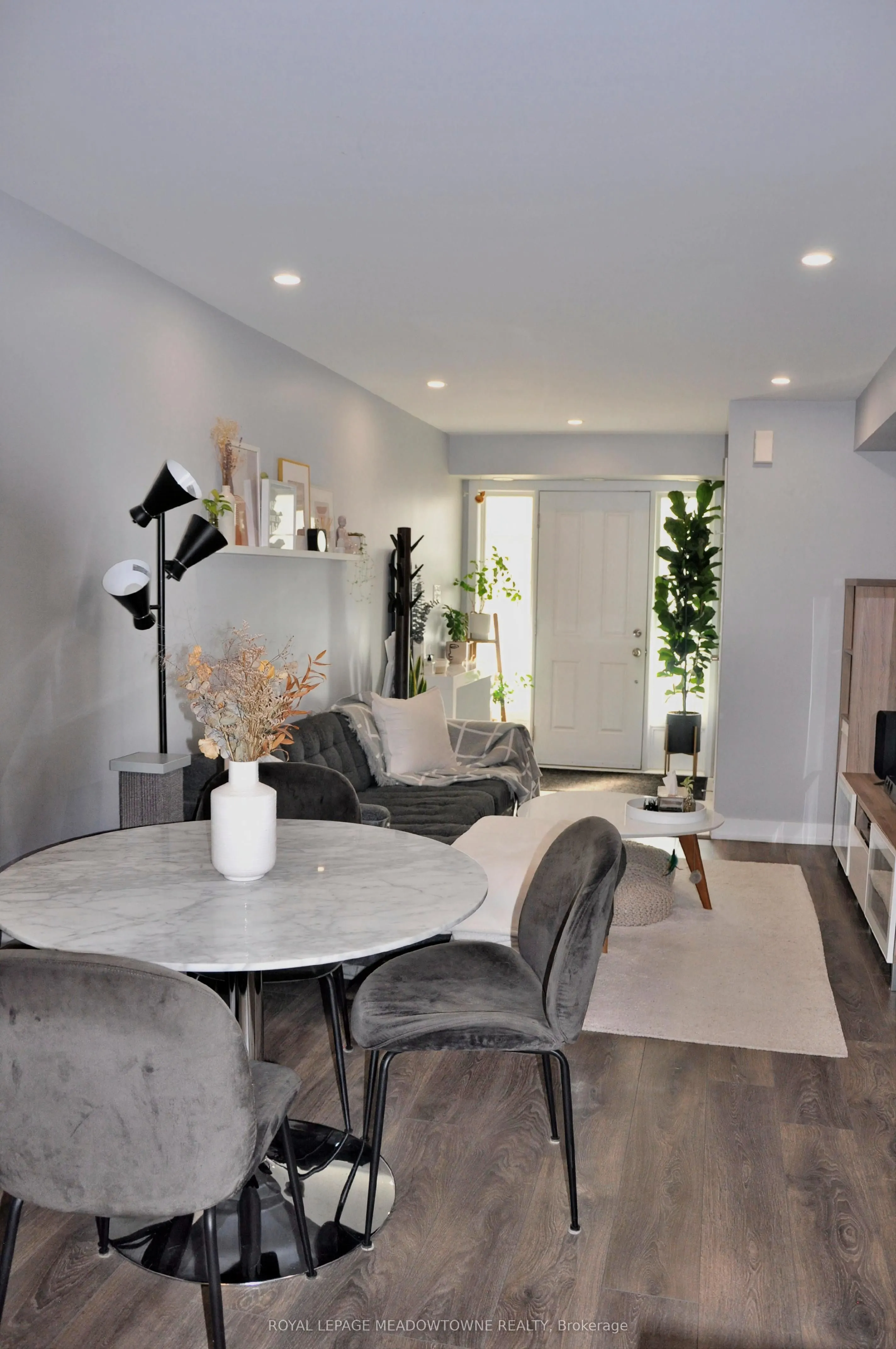 60 Parrotta Drive, #251