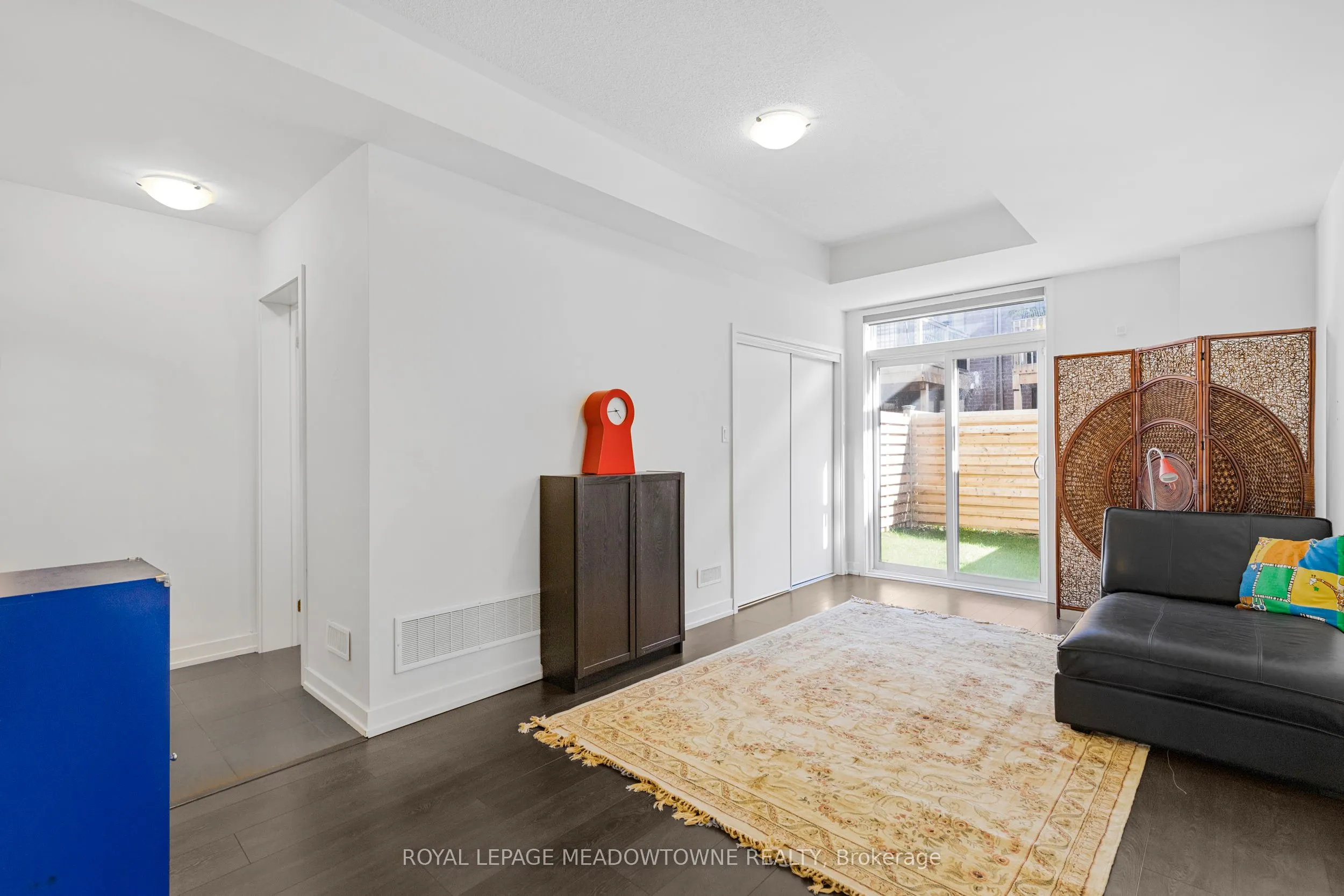 198 Squire Crescent
