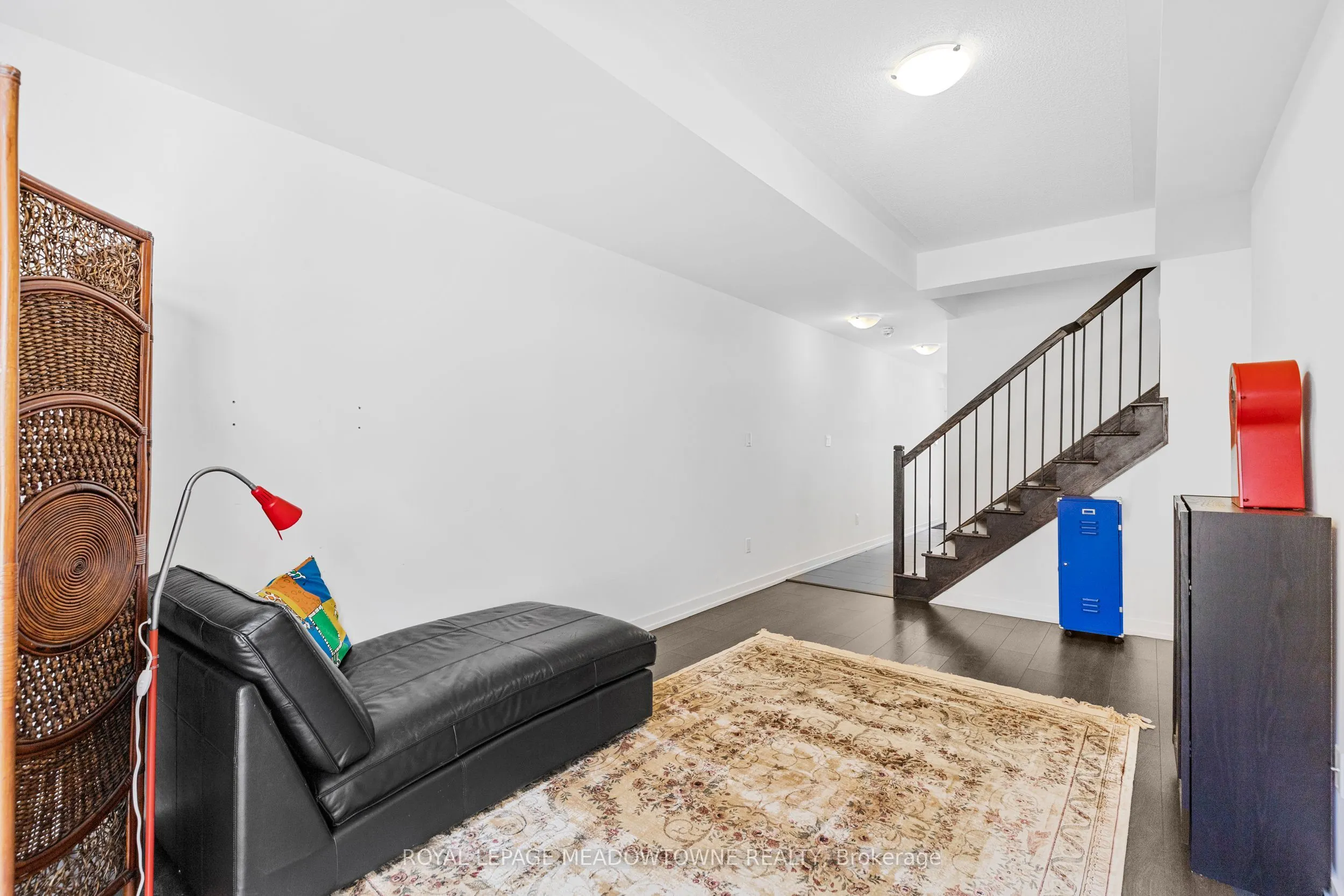 198 Squire Crescent