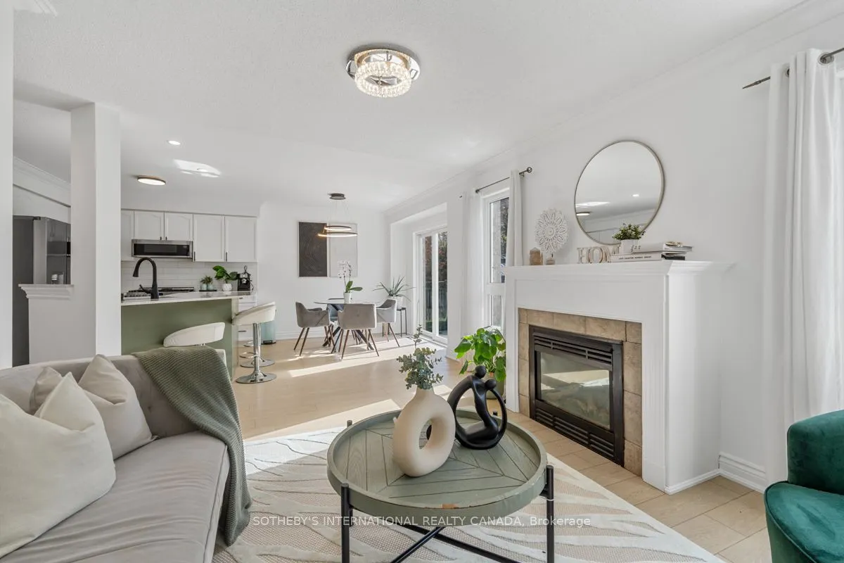 2182 Meadowglen Drive