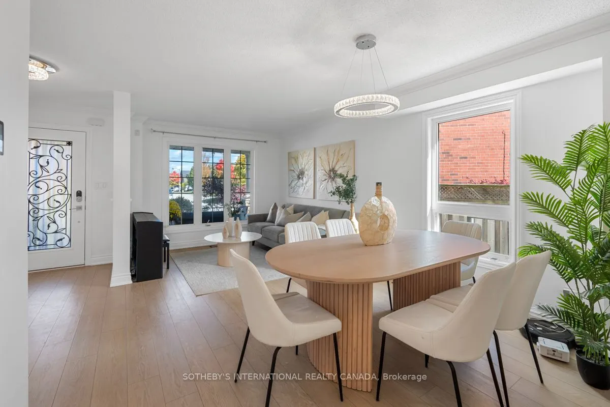 2182 Meadowglen Drive