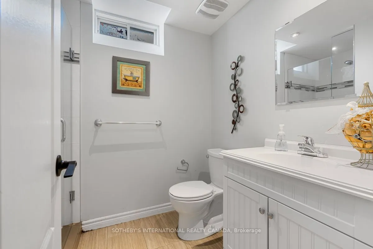 2182 Meadowglen Drive