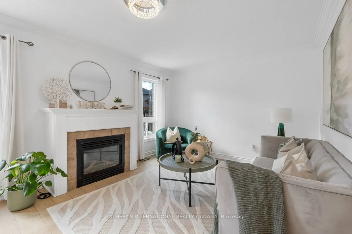 2182 Meadowglen Drive