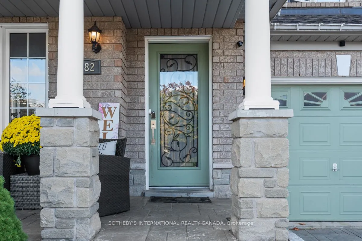 2182 Meadowglen Drive