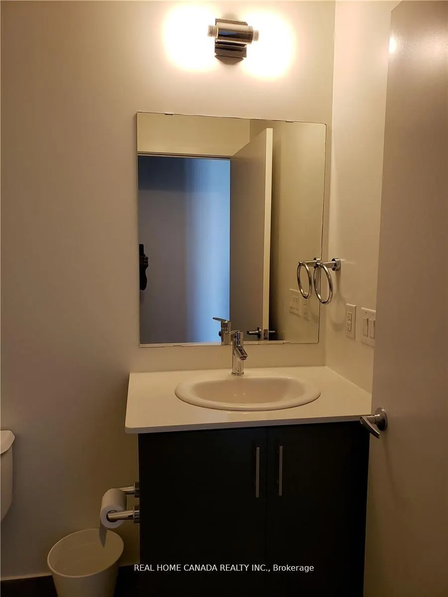 360 Square One Drive, #1502