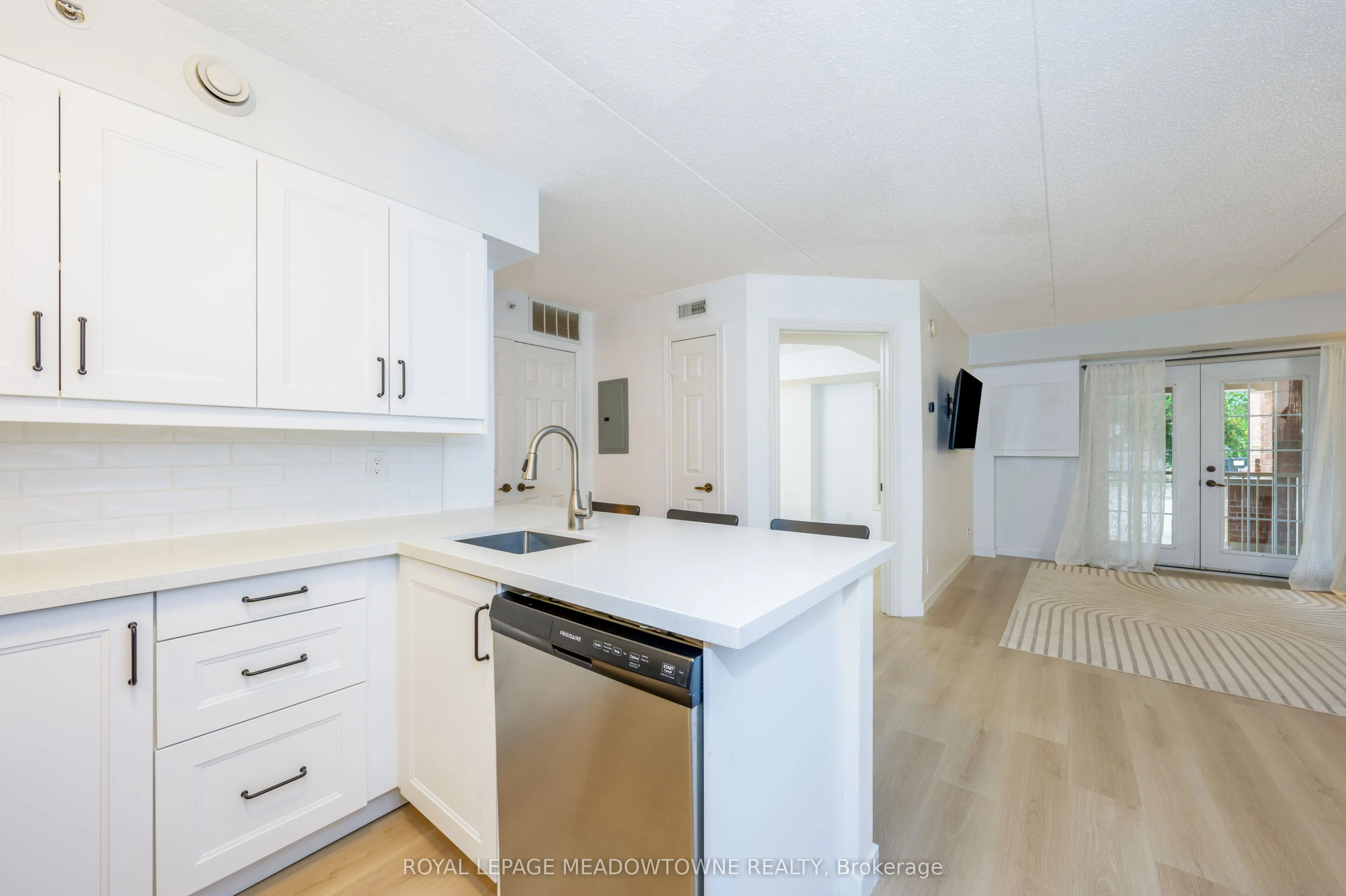 4025 Kilmer Drive, #108