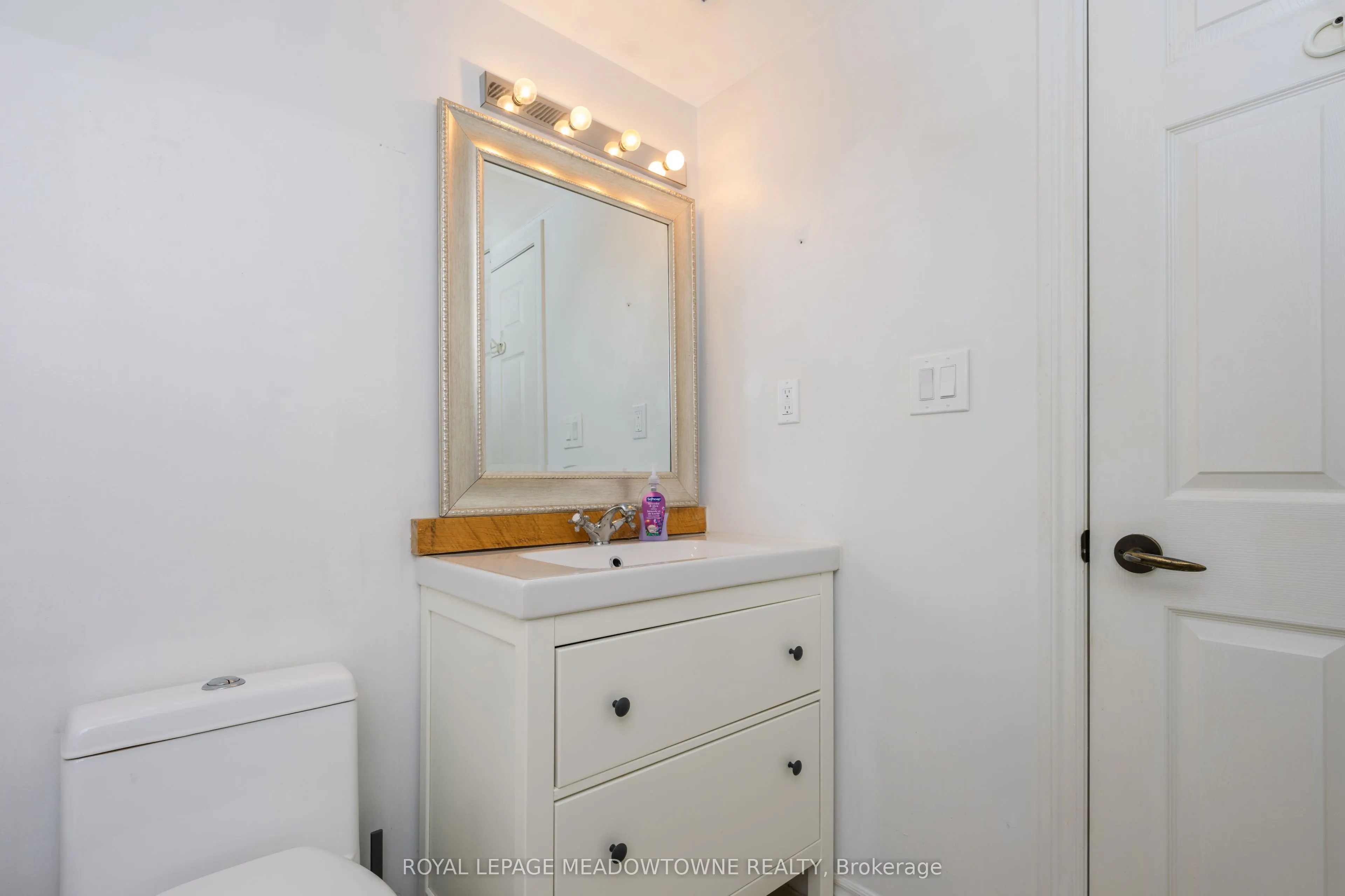 4025 Kilmer Drive, #108