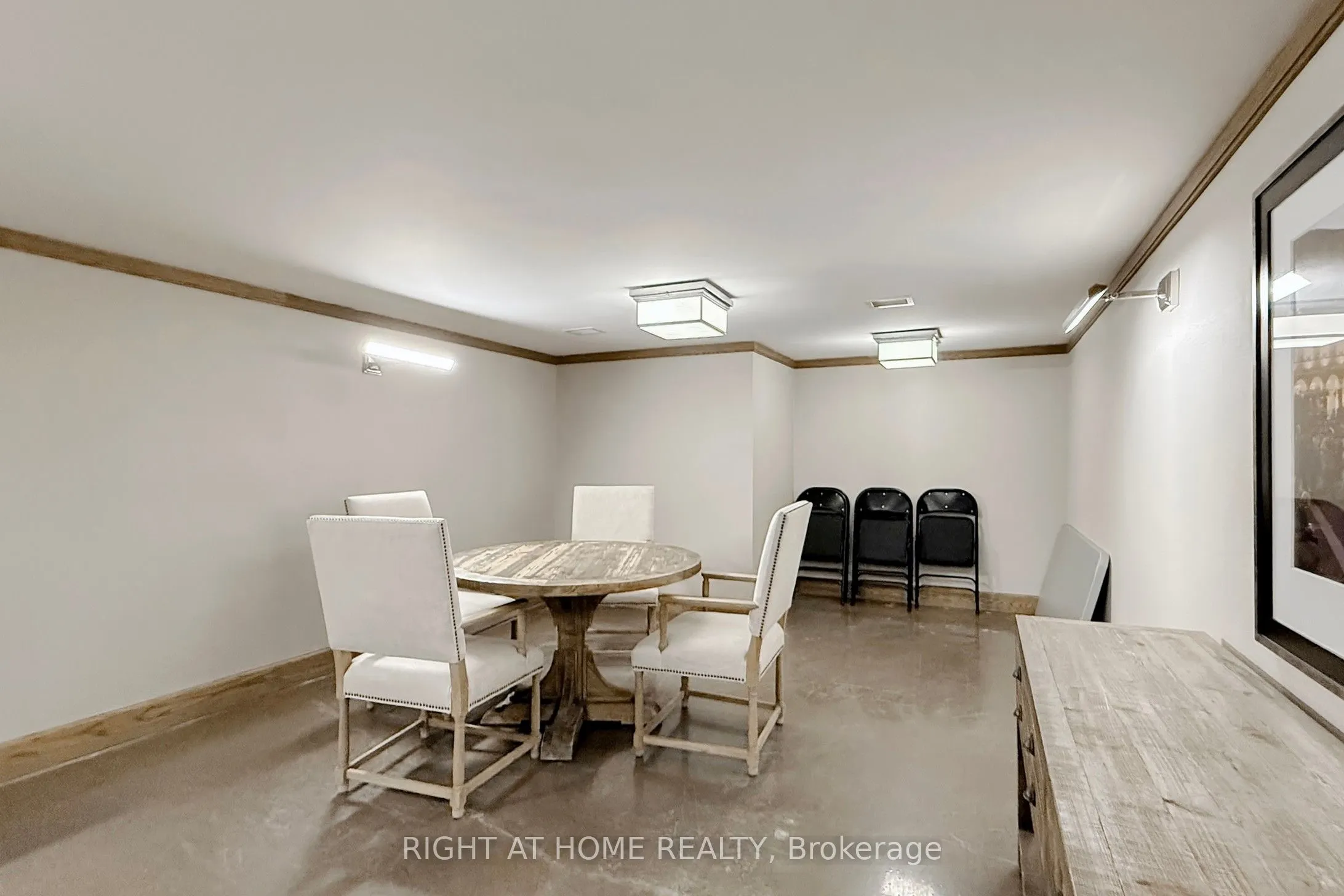 800 Lawrence Avenue W, #1122