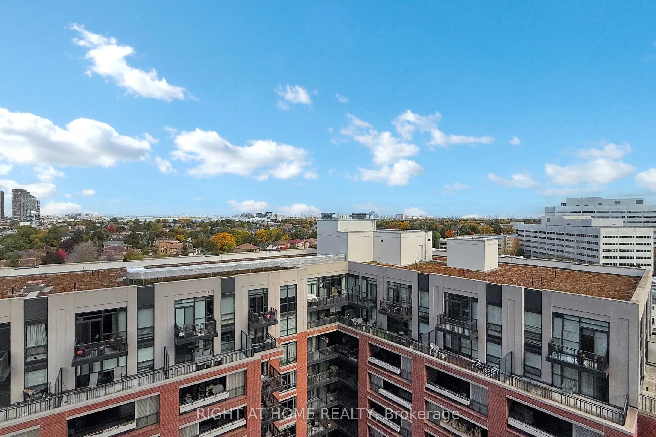 800 Lawrence Avenue W, #1122