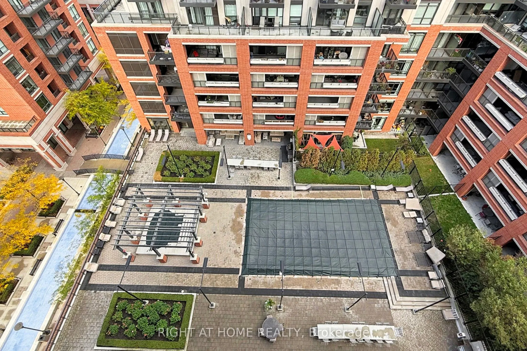 800 Lawrence Avenue W, #1122