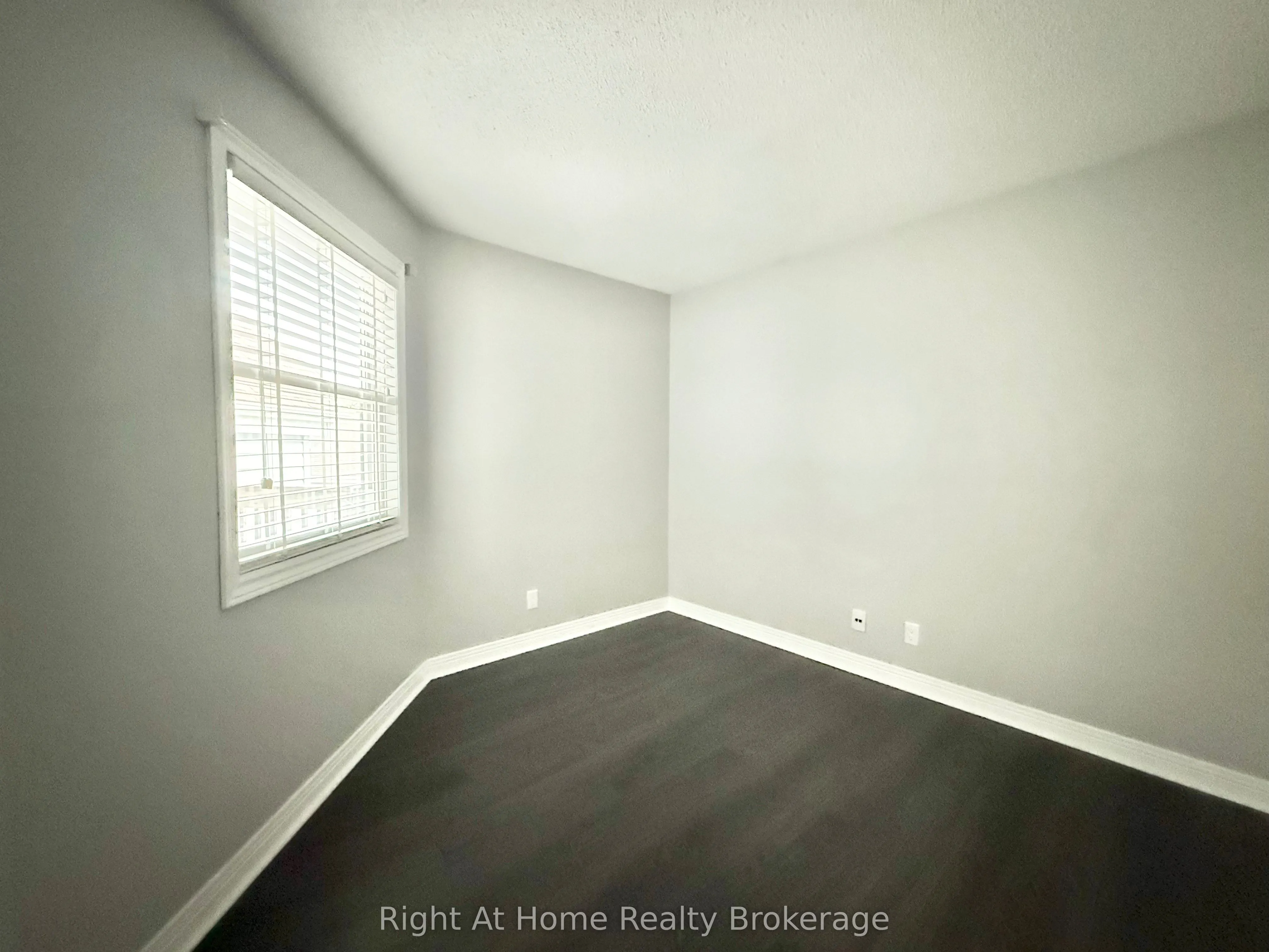 1220 Thorpe Road, #214