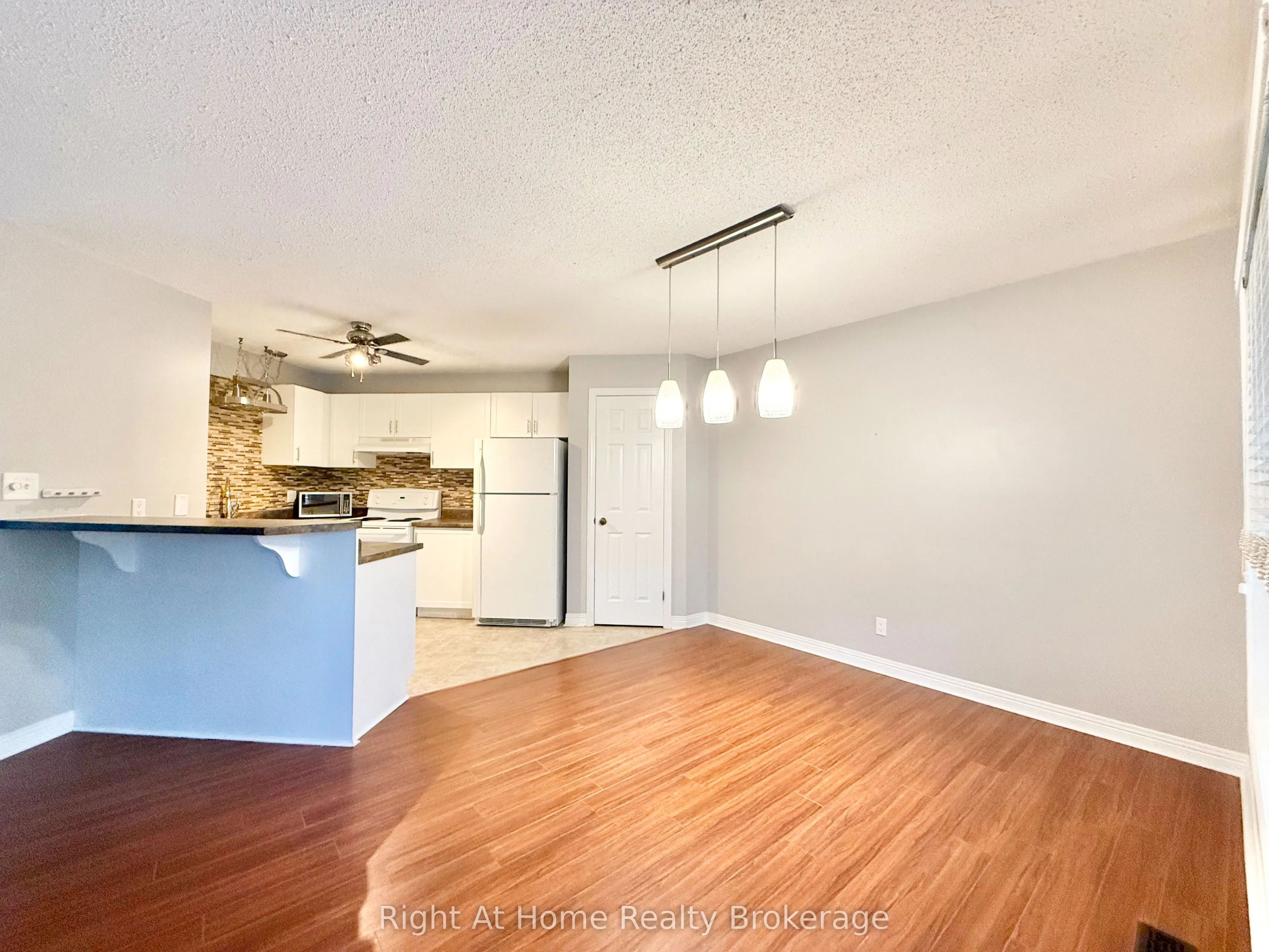 1220 Thorpe Road, #214