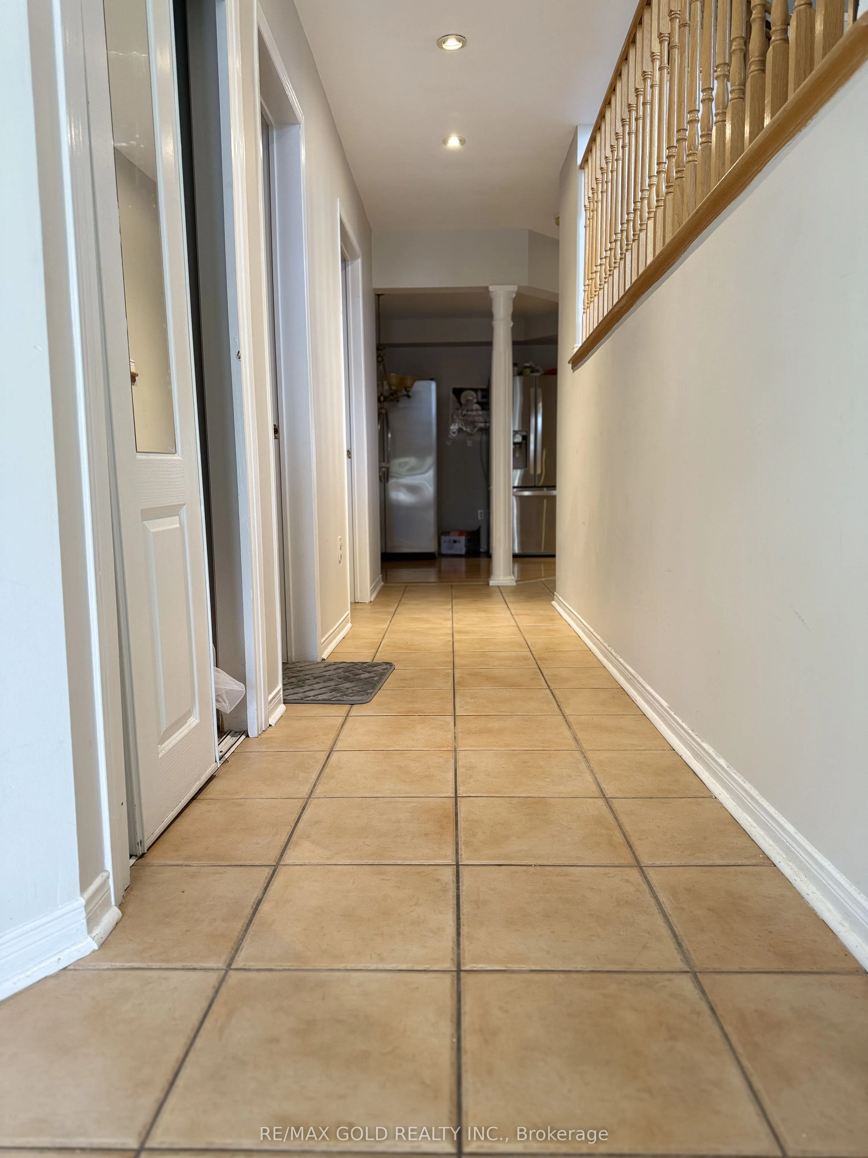 16 Edenvalley Road