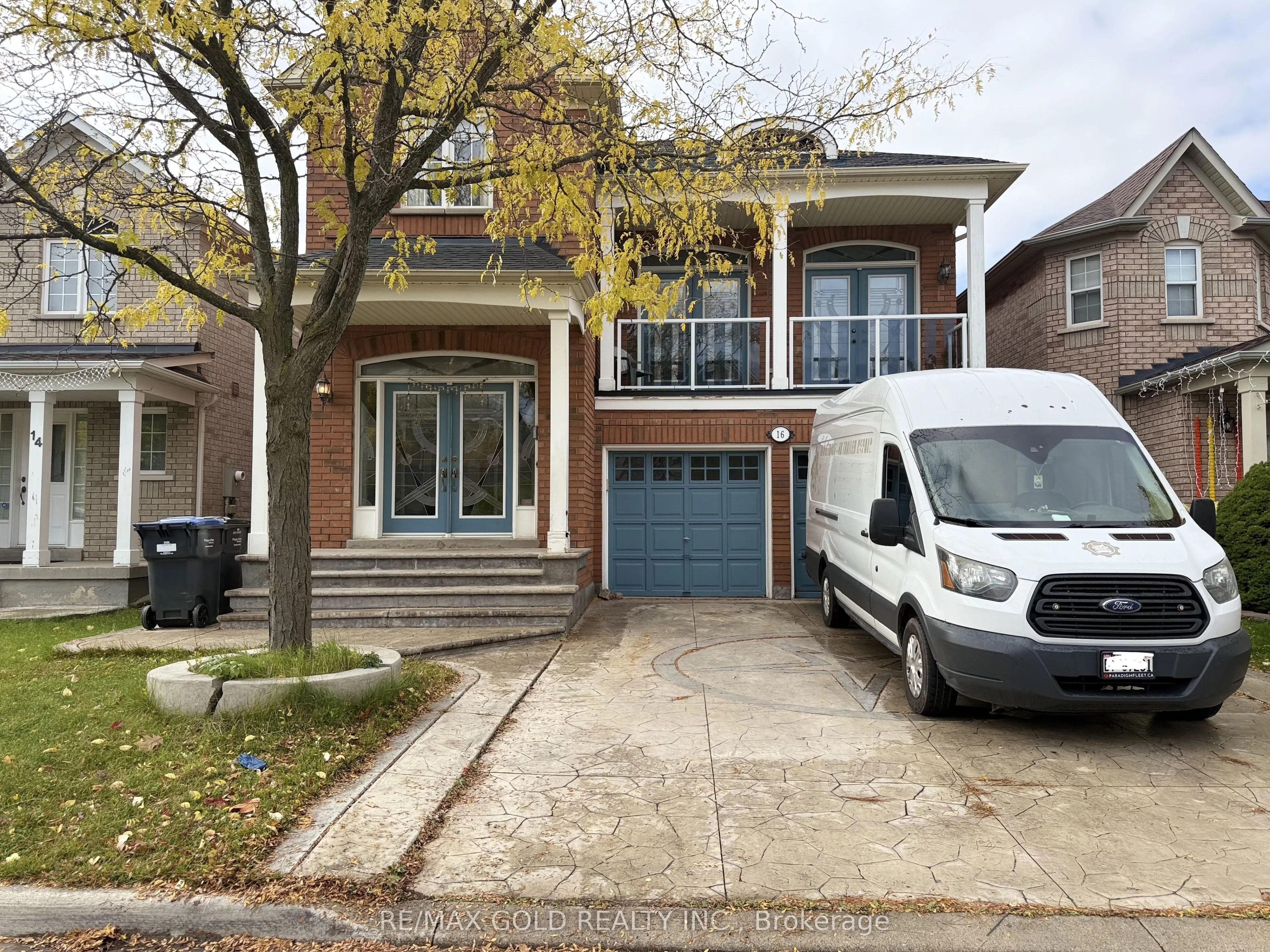 16 Edenvalley Road