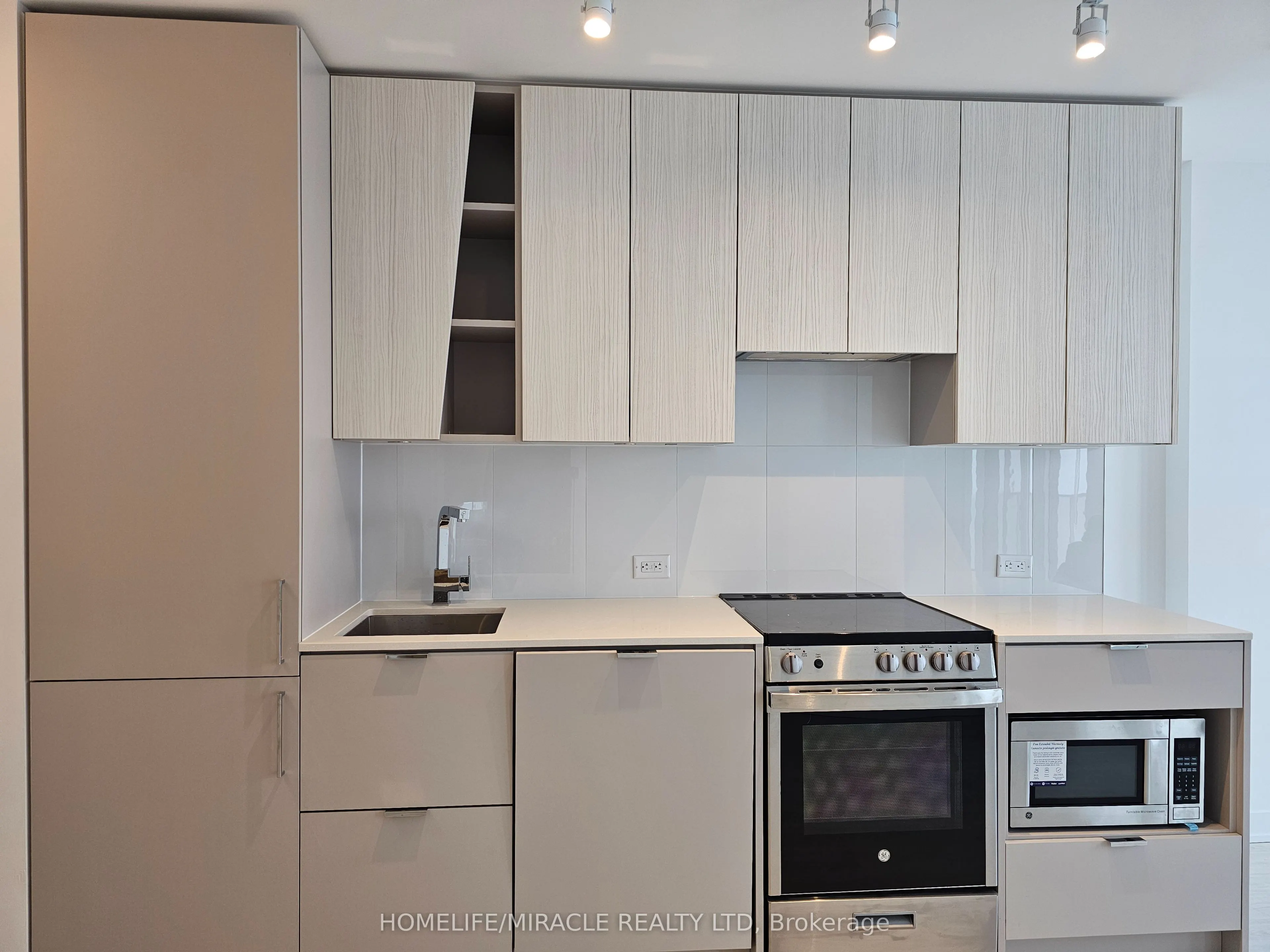 3883 Quartz Road, #5602