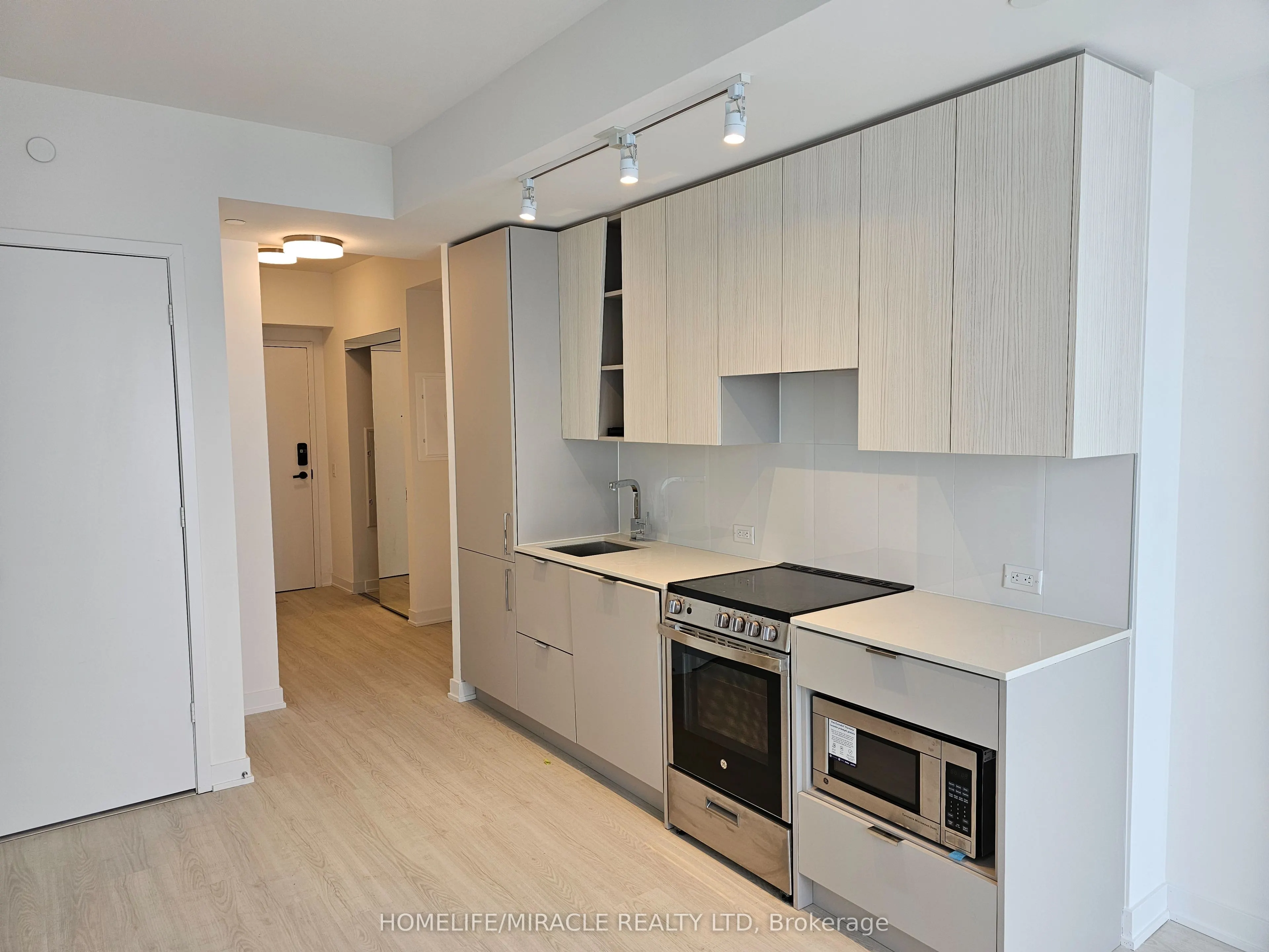 3883 Quartz Road, #5602
