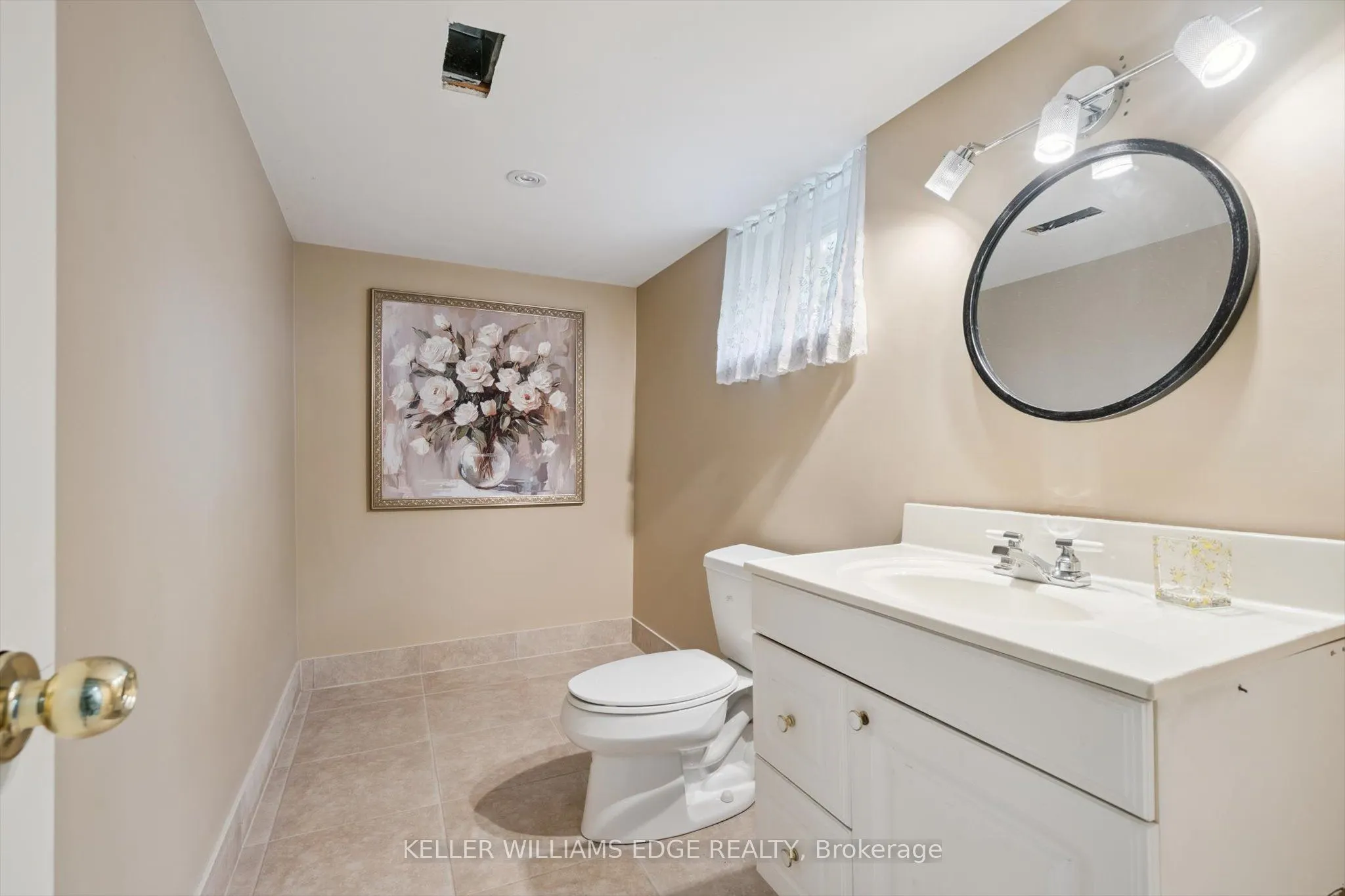 202 Alderbrae Avenue