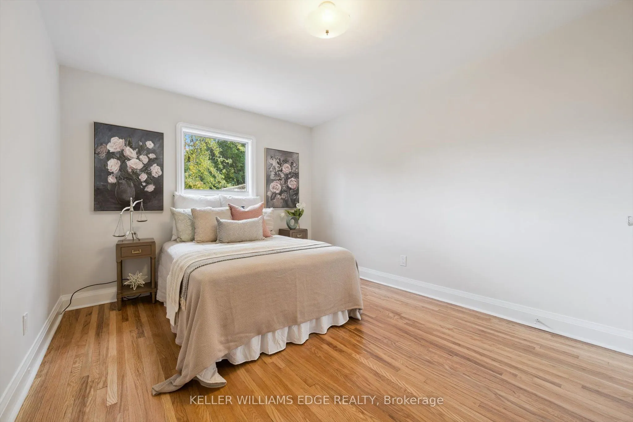 202 Alderbrae Avenue