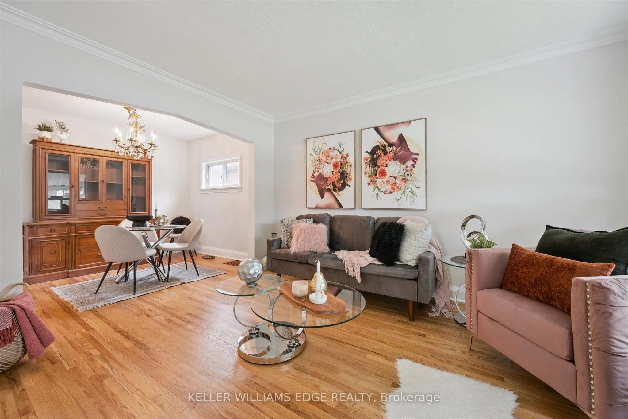 202 Alderbrae Avenue