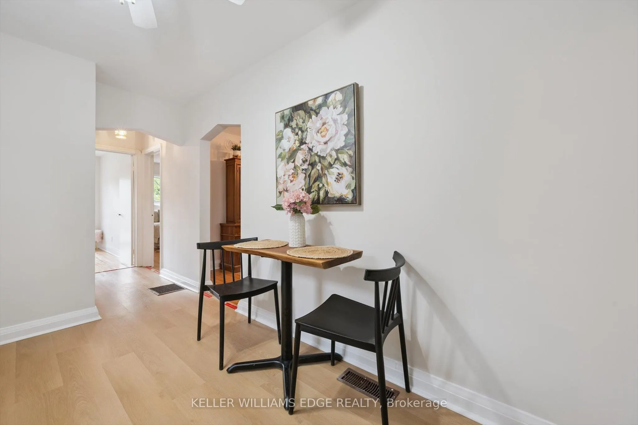 202 Alderbrae Avenue