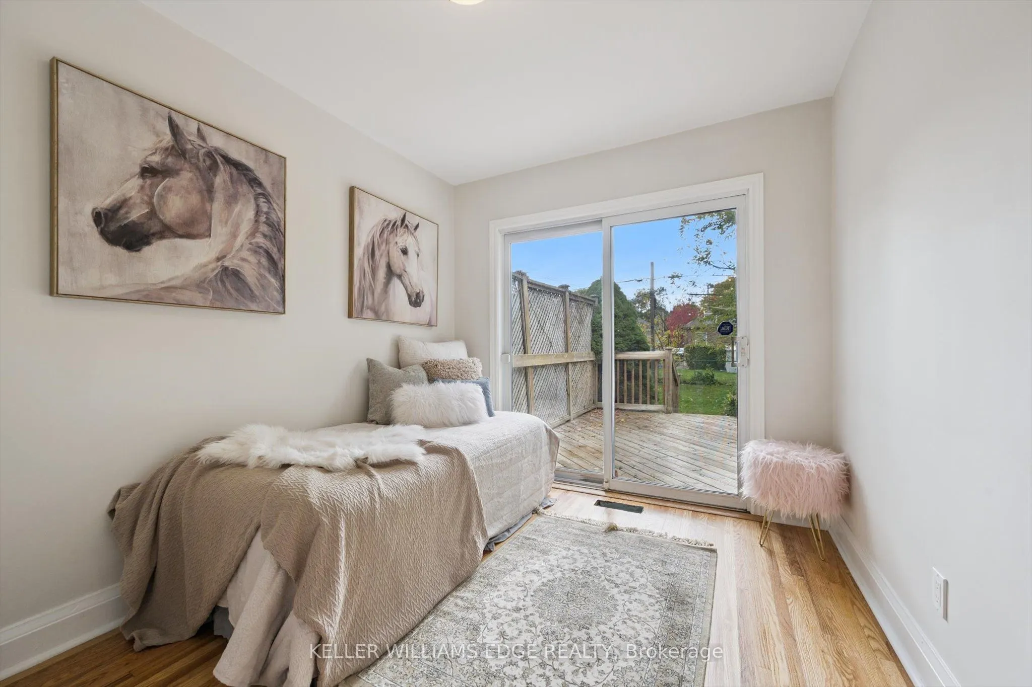 202 Alderbrae Avenue
