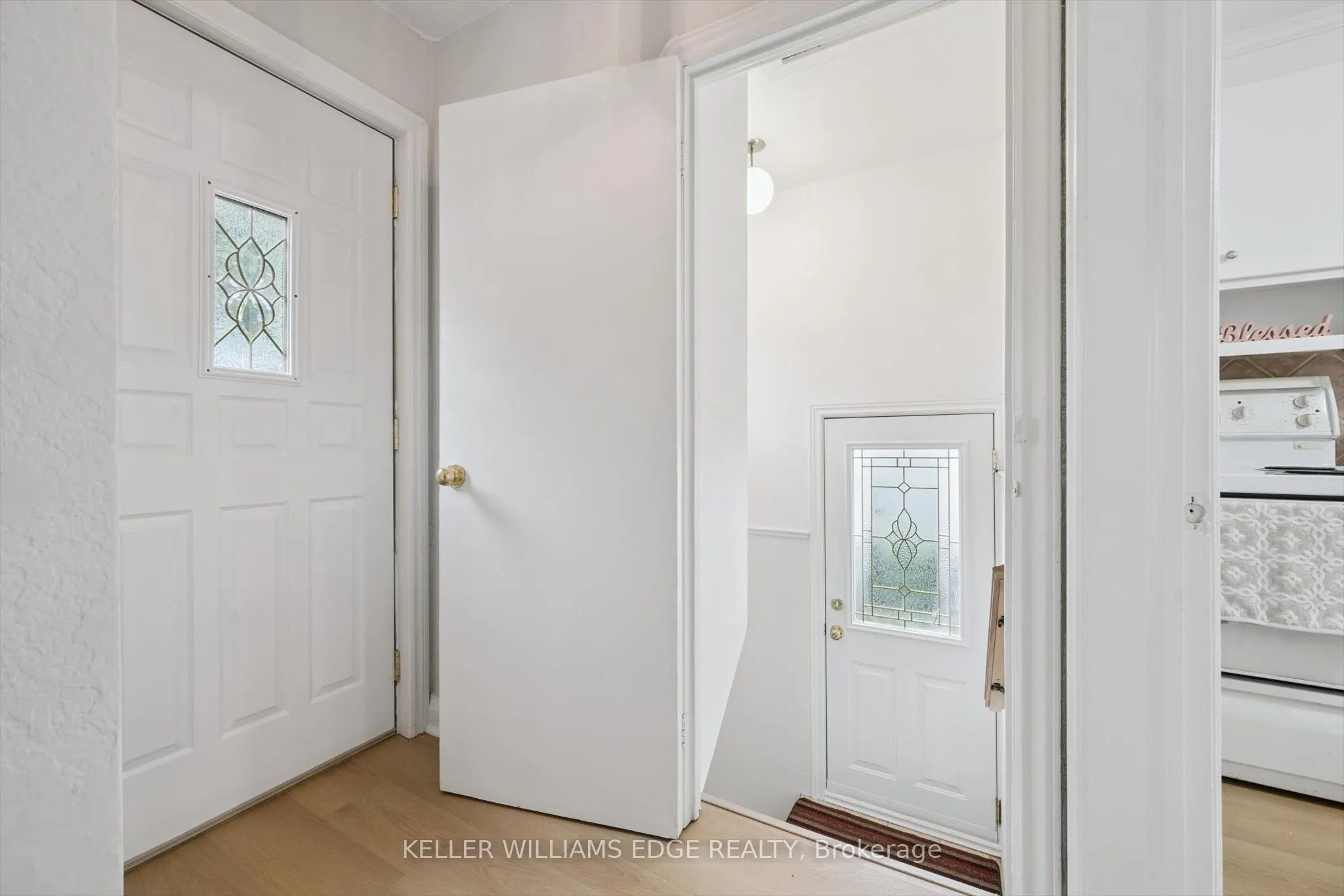 202 Alderbrae Avenue