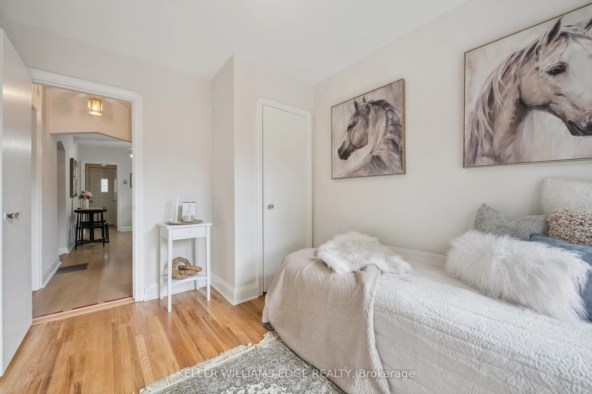 202 Alderbrae Avenue