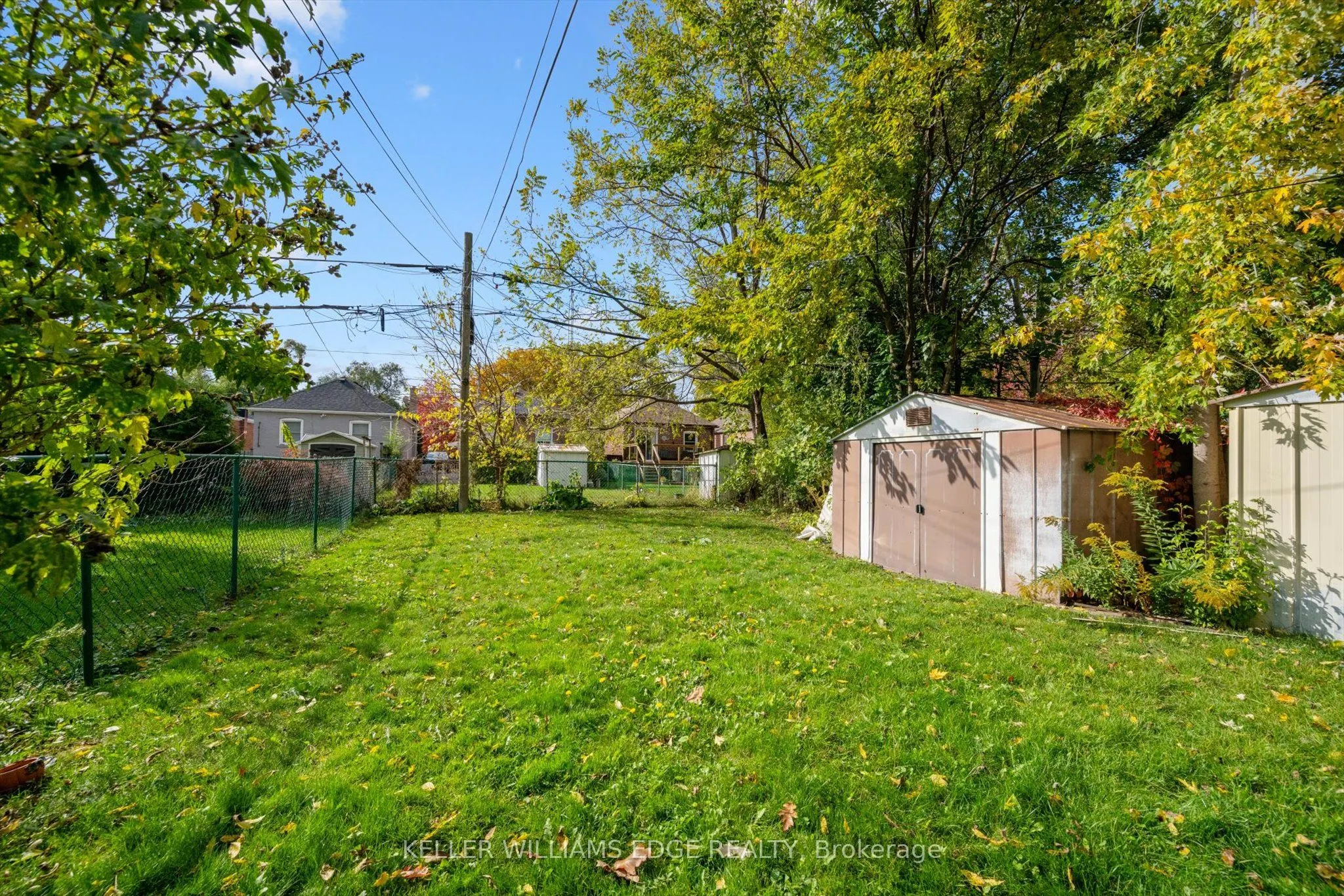 202 Alderbrae Avenue