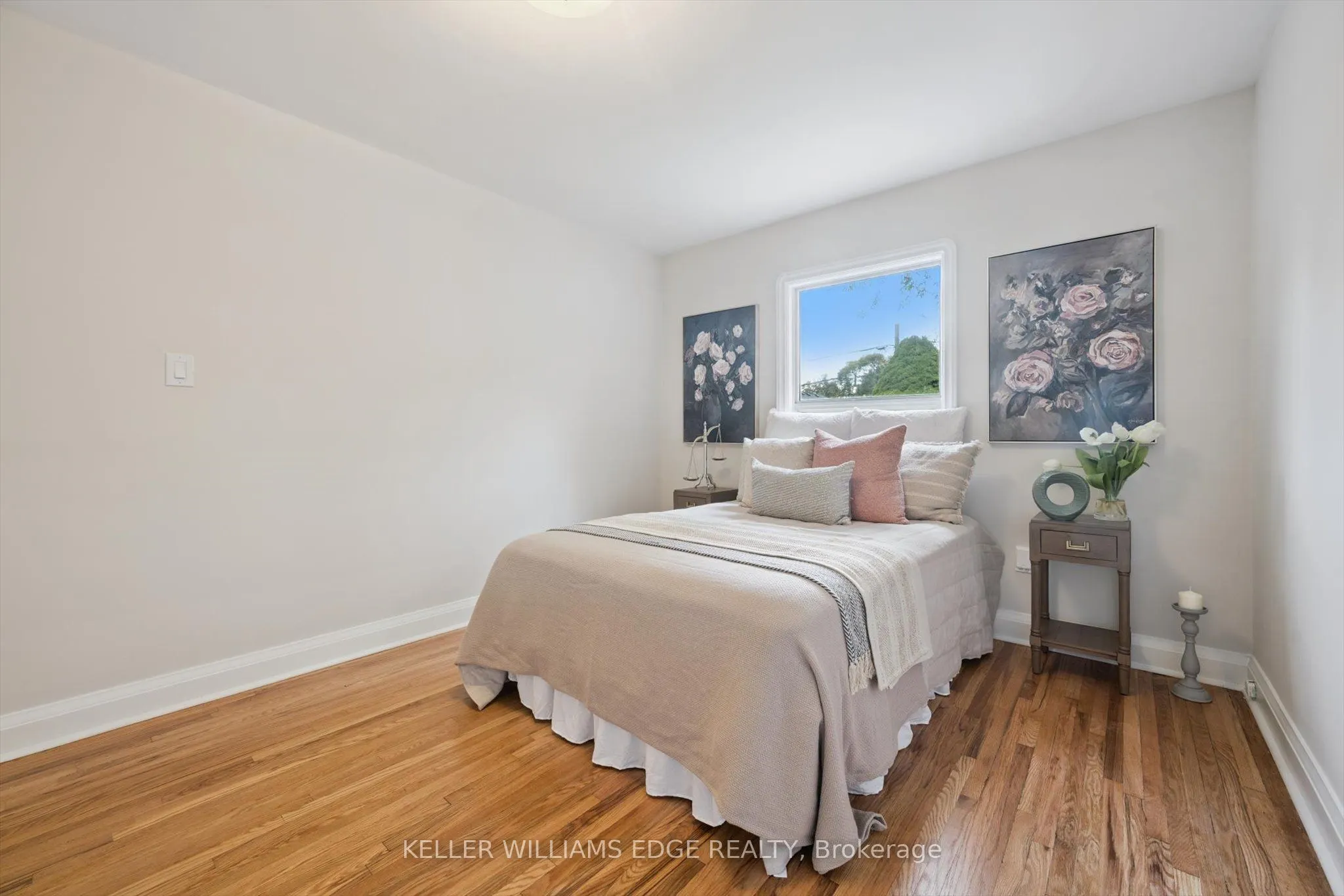 202 Alderbrae Avenue