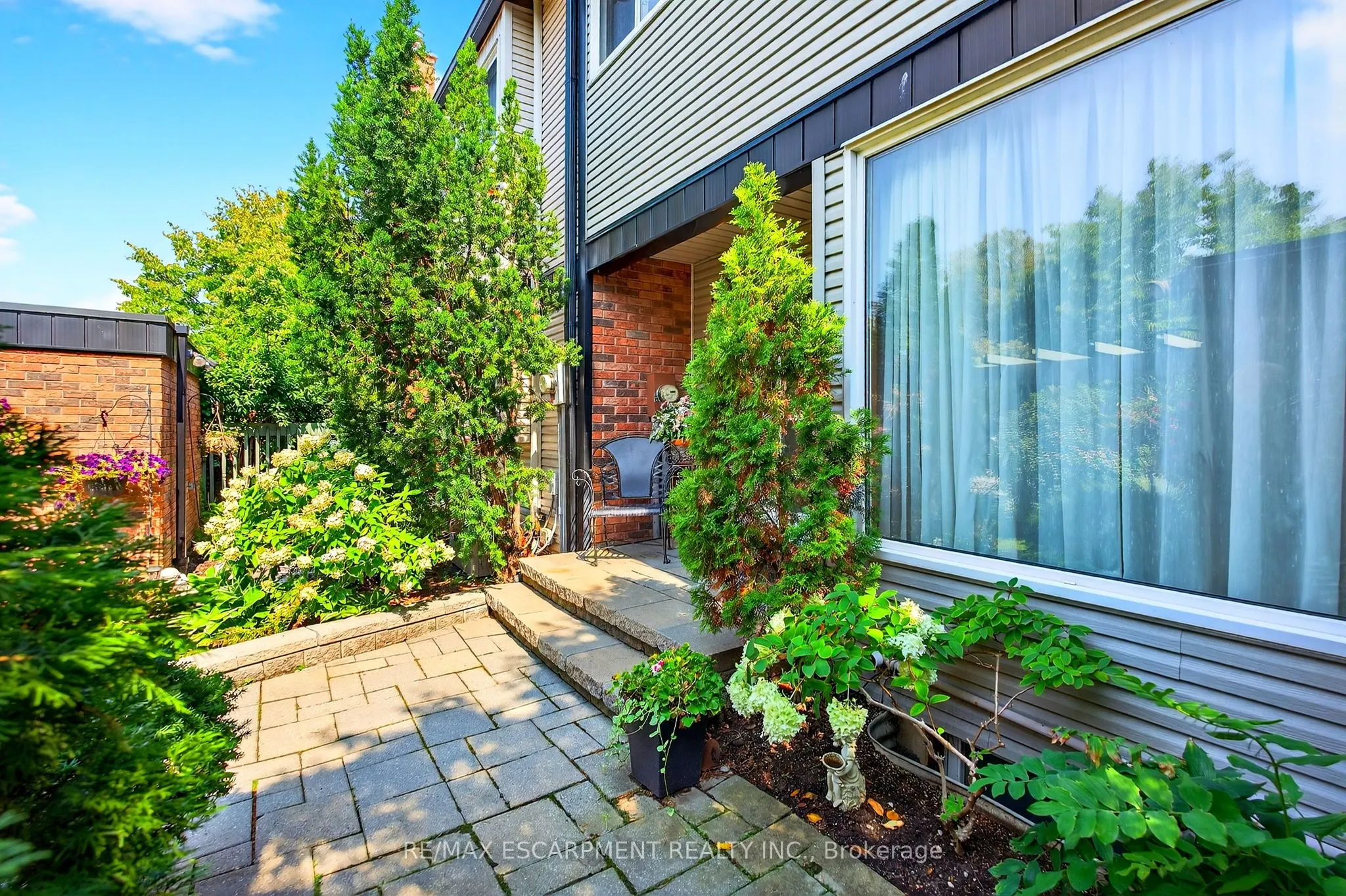 1552 Kerns Road, #4