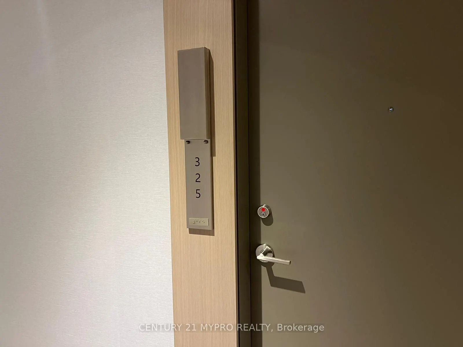 15 Skyridge Drive, #325