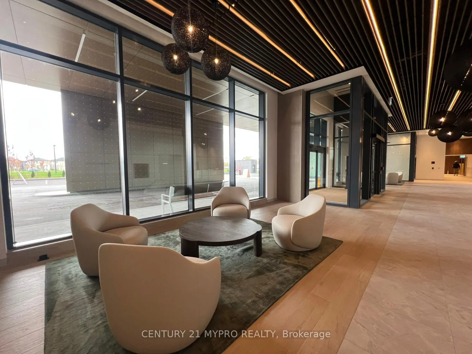 15 Skyridge Drive, #325